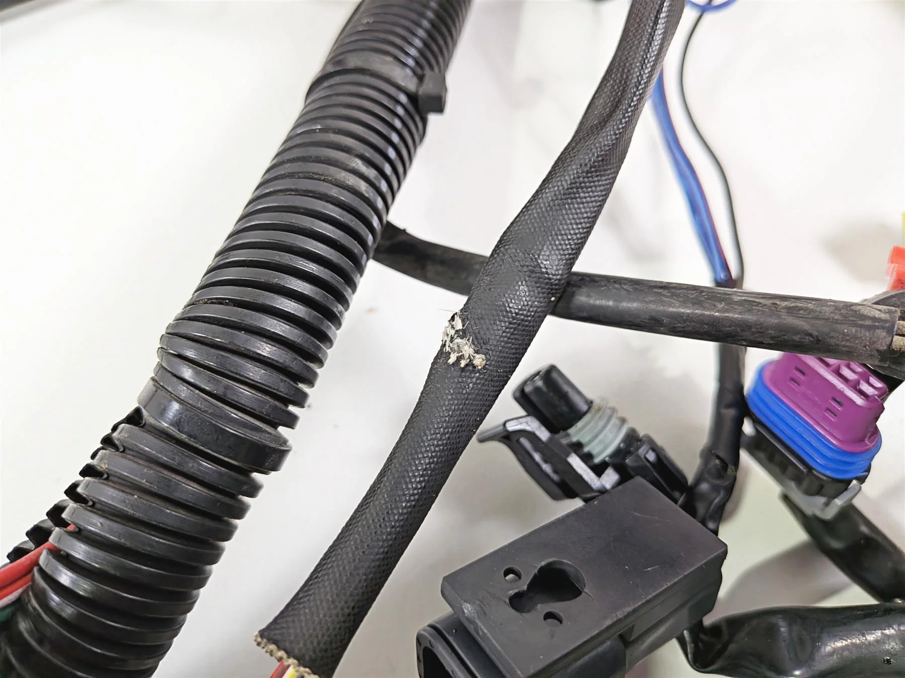 2014 Harley FXSB Softail Breakout Main Wiring Harness Loom Abs - No Cut 69200514 - Image 11