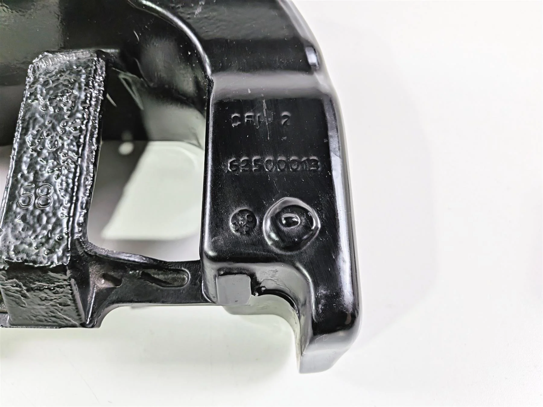 2014 Harley FXSB Softail Breakout Oil Tank Reservoir & Lines 62500015 - Image 4