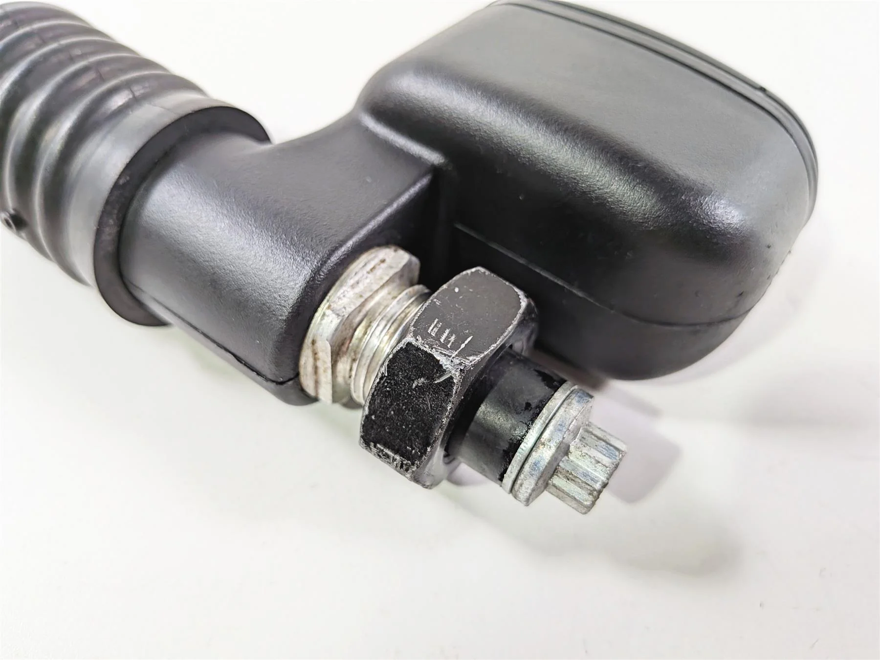2014 Harley FXSB Softail Breakout Rear Brake Master Cylinder 41767-05E - Image 8