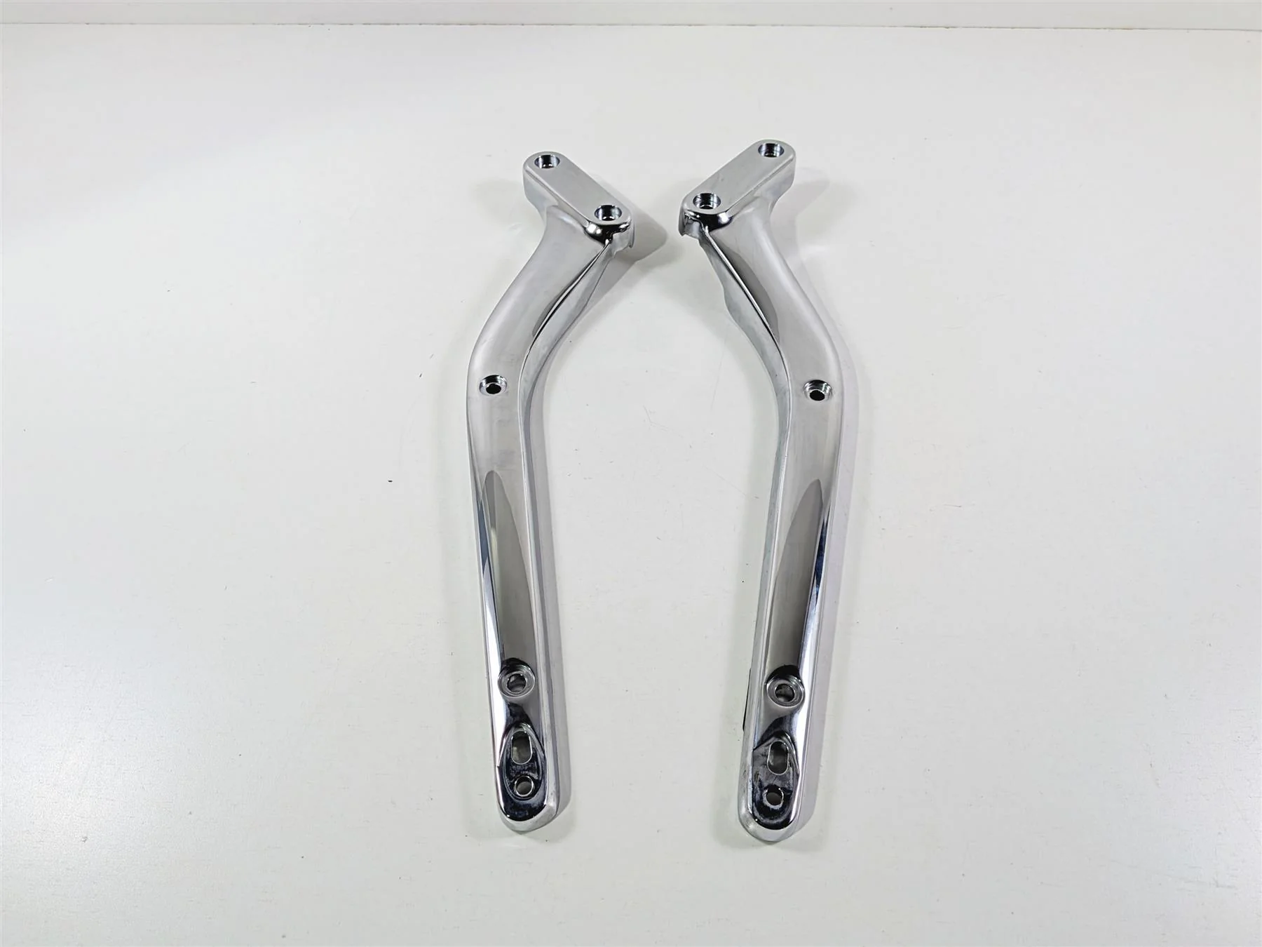 2014 Harley FXSB Softail Breakout Rear Fender Chrome Support Set 47200180 - Image 10