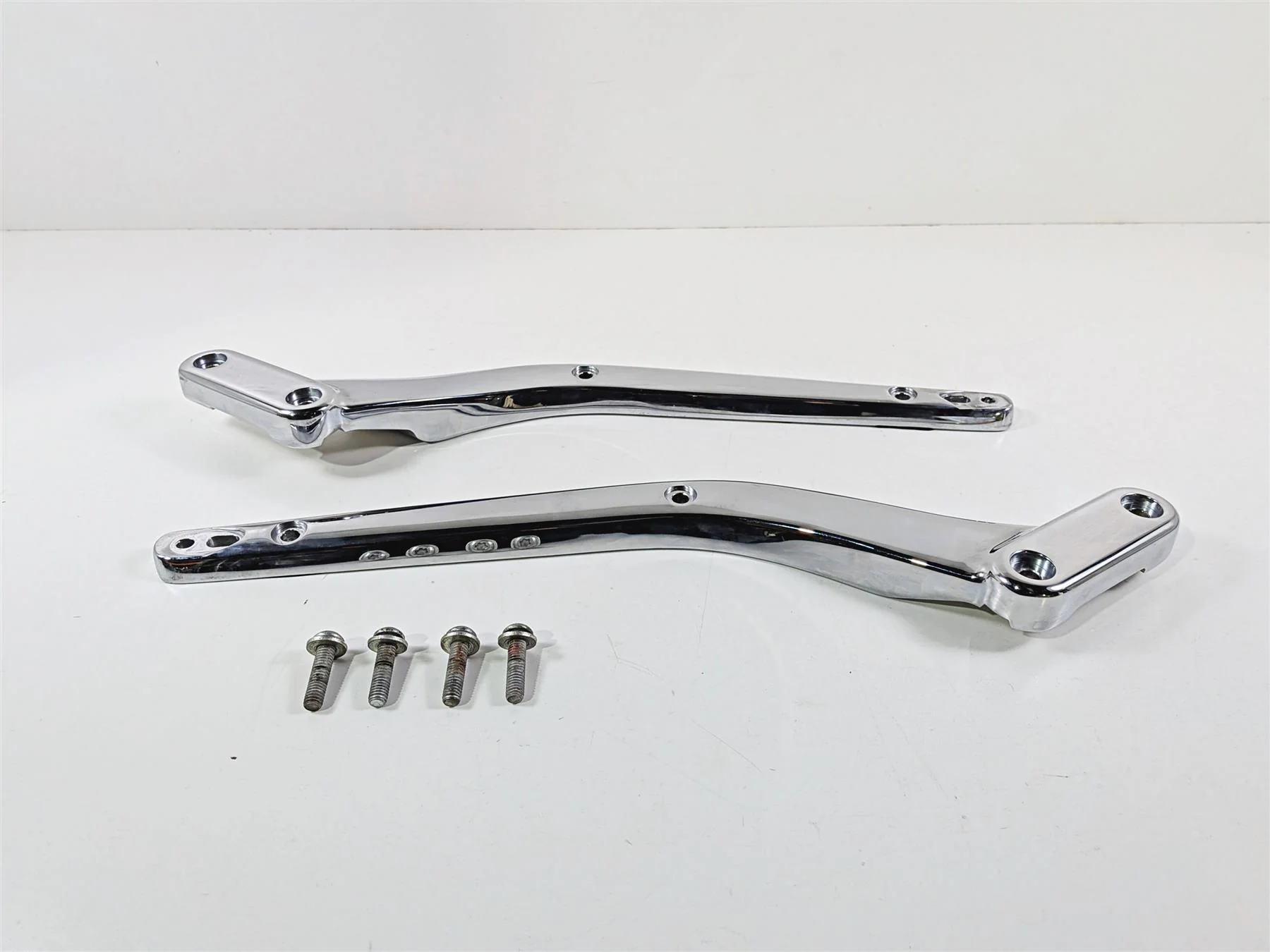 2014 Harley FXSB Softail Breakout Rear Fender Chrome Support Set 47200180 - Image 2