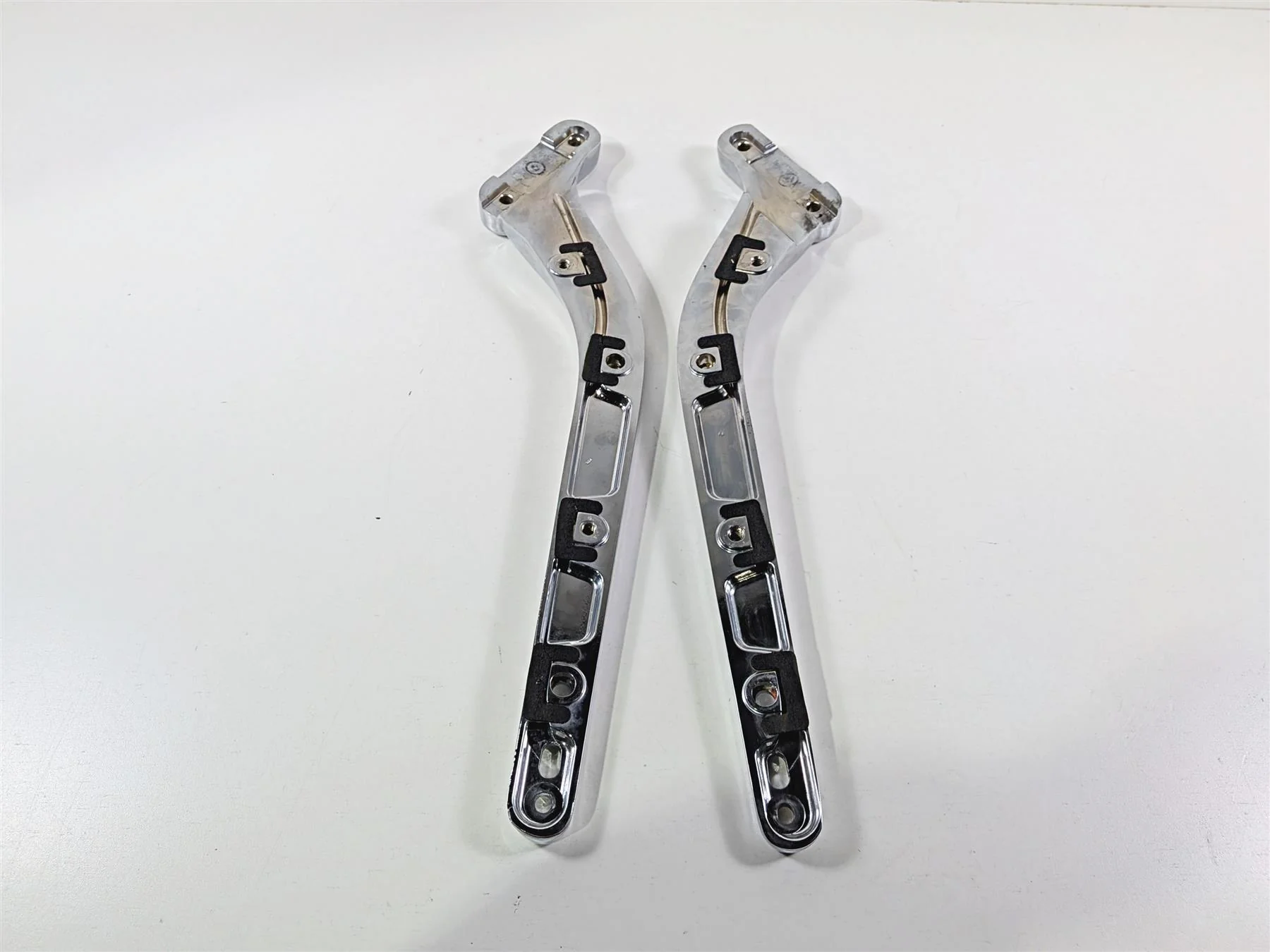 2014 Harley FXSB Softail Breakout Rear Fender Chrome Support Set 47200180 - Image 7