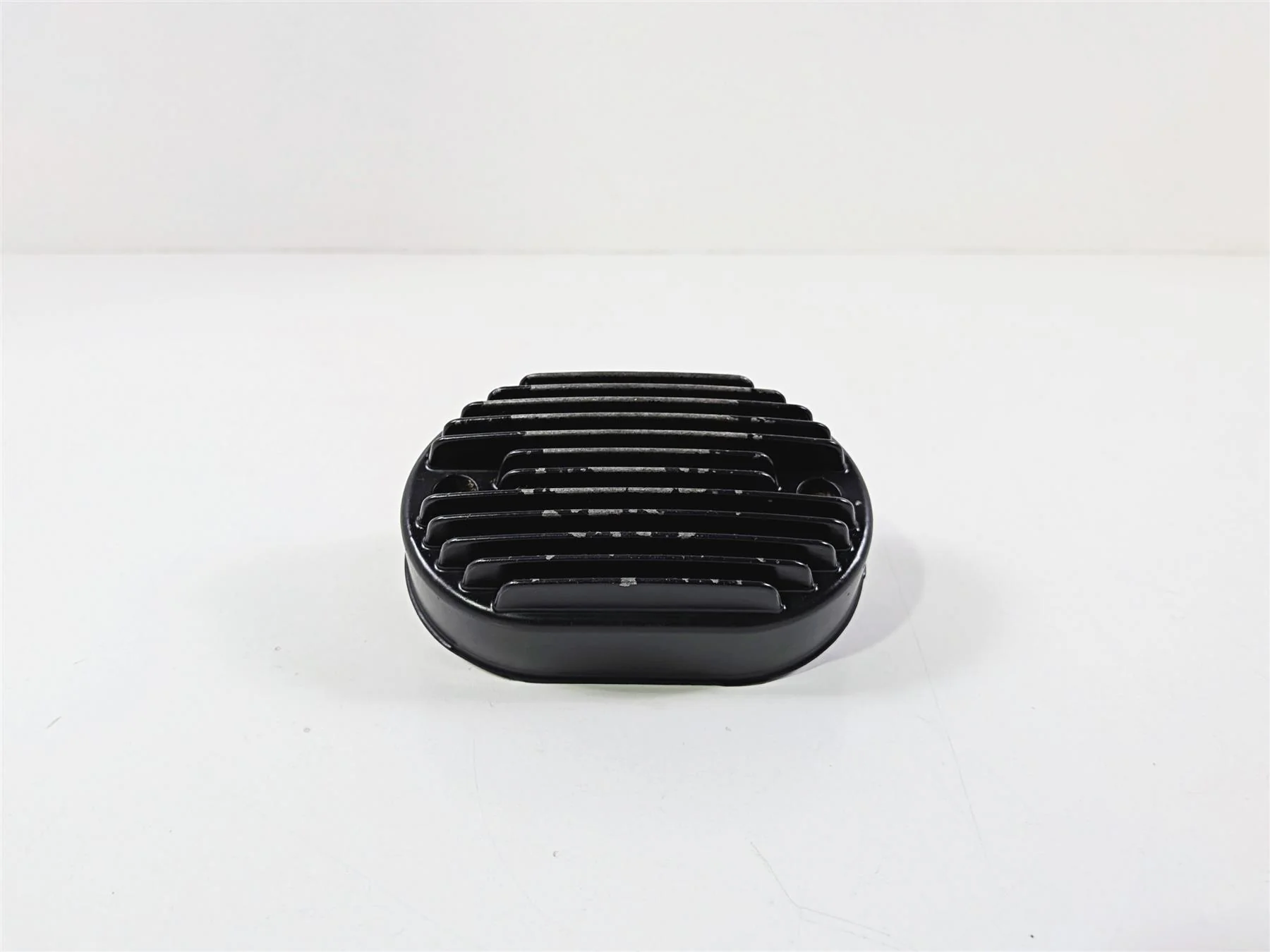 2014 Harley FXSB Softail Breakout Rectifier Voltage Regulator 74540-11 - Image 4