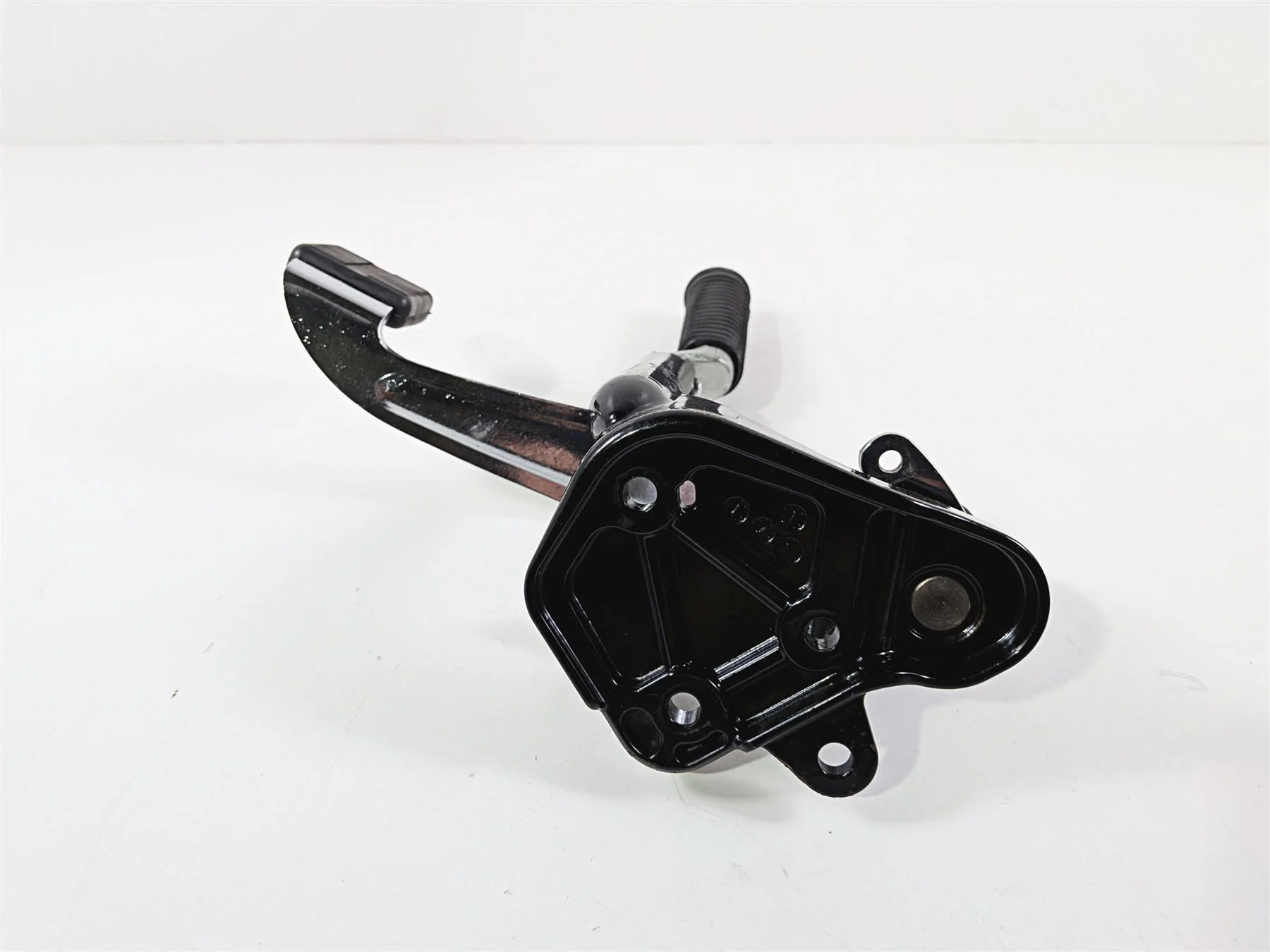 2014 Harley FXSB Softail Breakout Right Foot Peg & Brake Pedal -Read 42508-11BHP - Image 3