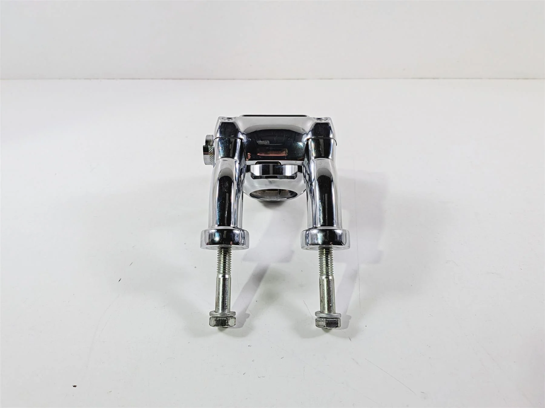 2014 Harley FXSB Softail Breakout Speedometer Housing & 4" Riser Set 55900043 - Image 4