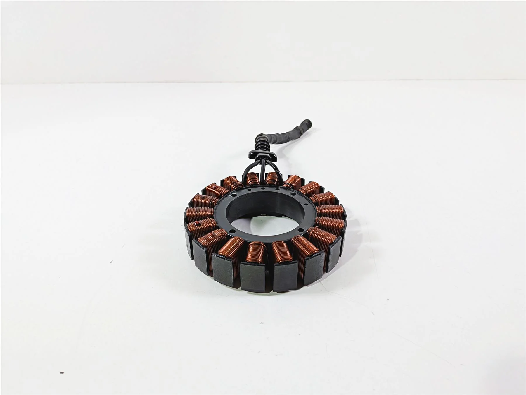 2014 Harley FXSB Softail Breakout Stator Alternator Generator 30017-08 - Image 2