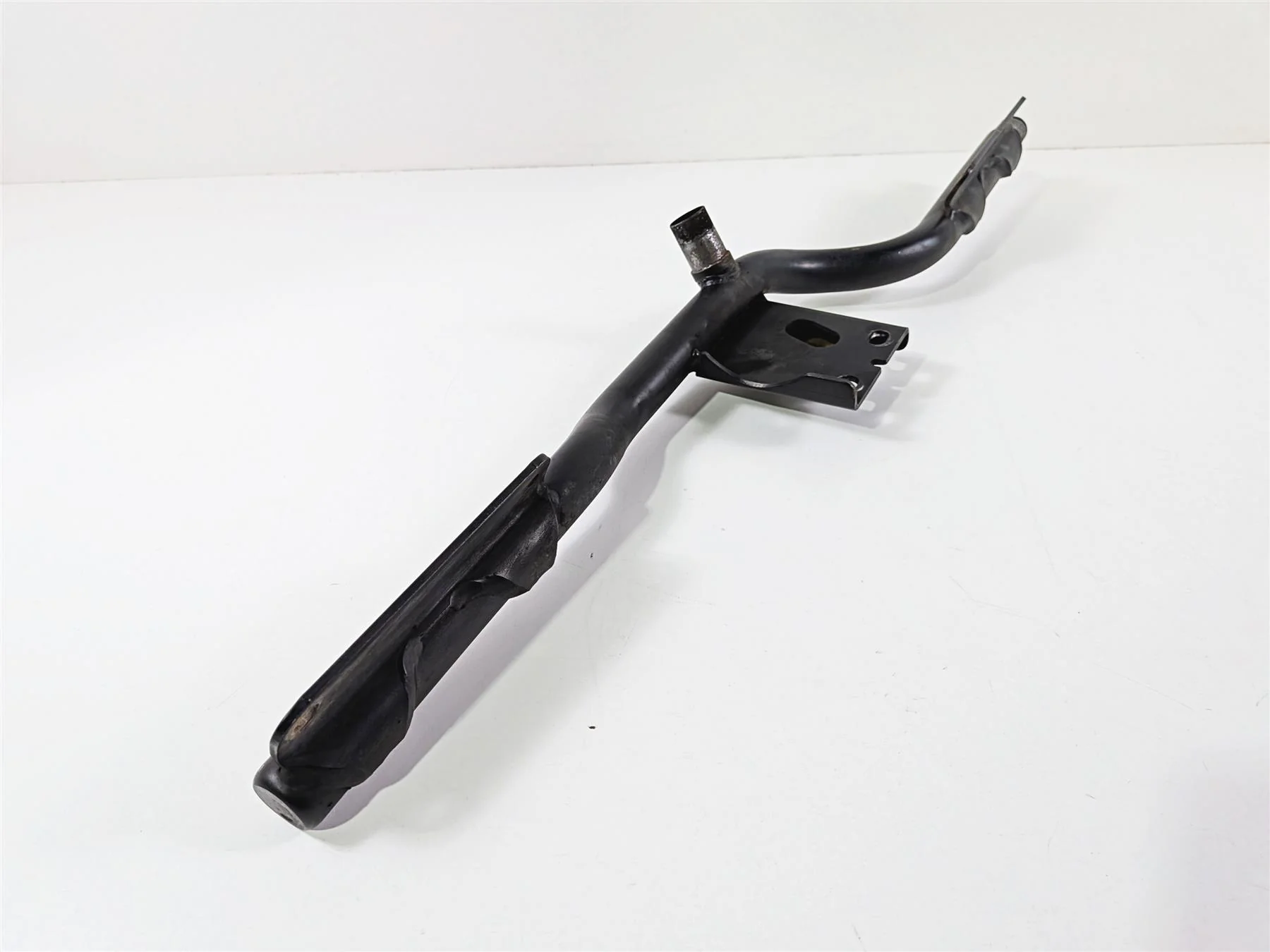 2014 Harley FXSB Softail Breakout Stock Exhaust Header Pipe Mount 66773-10 - Image 11