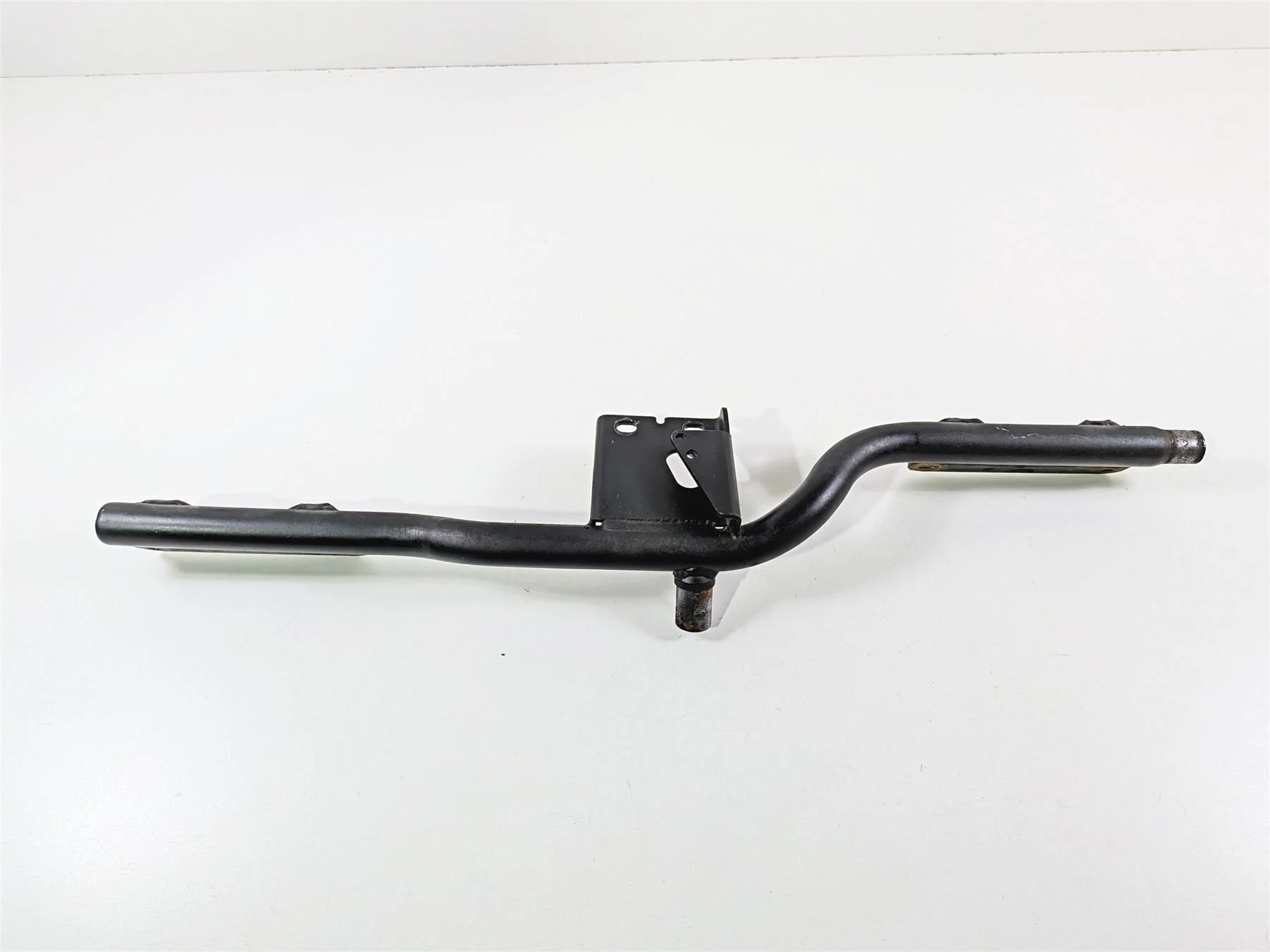2014 Harley FXSB Softail Breakout Stock Exhaust Header Pipe Mount 66773-10 - Image 6