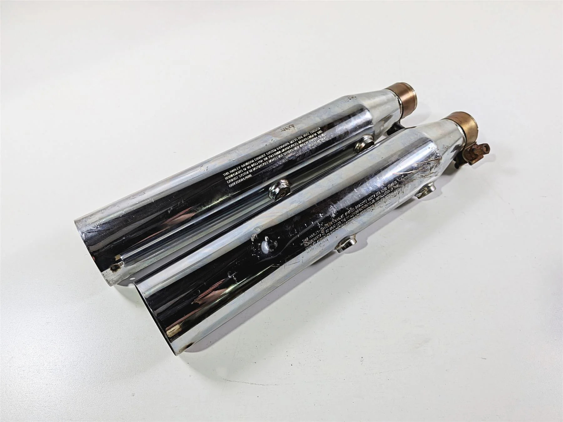 2014 Harley FXSB Softail Breakout Stock Exhaust Pipe Muffler Set 64900170 - Image 15