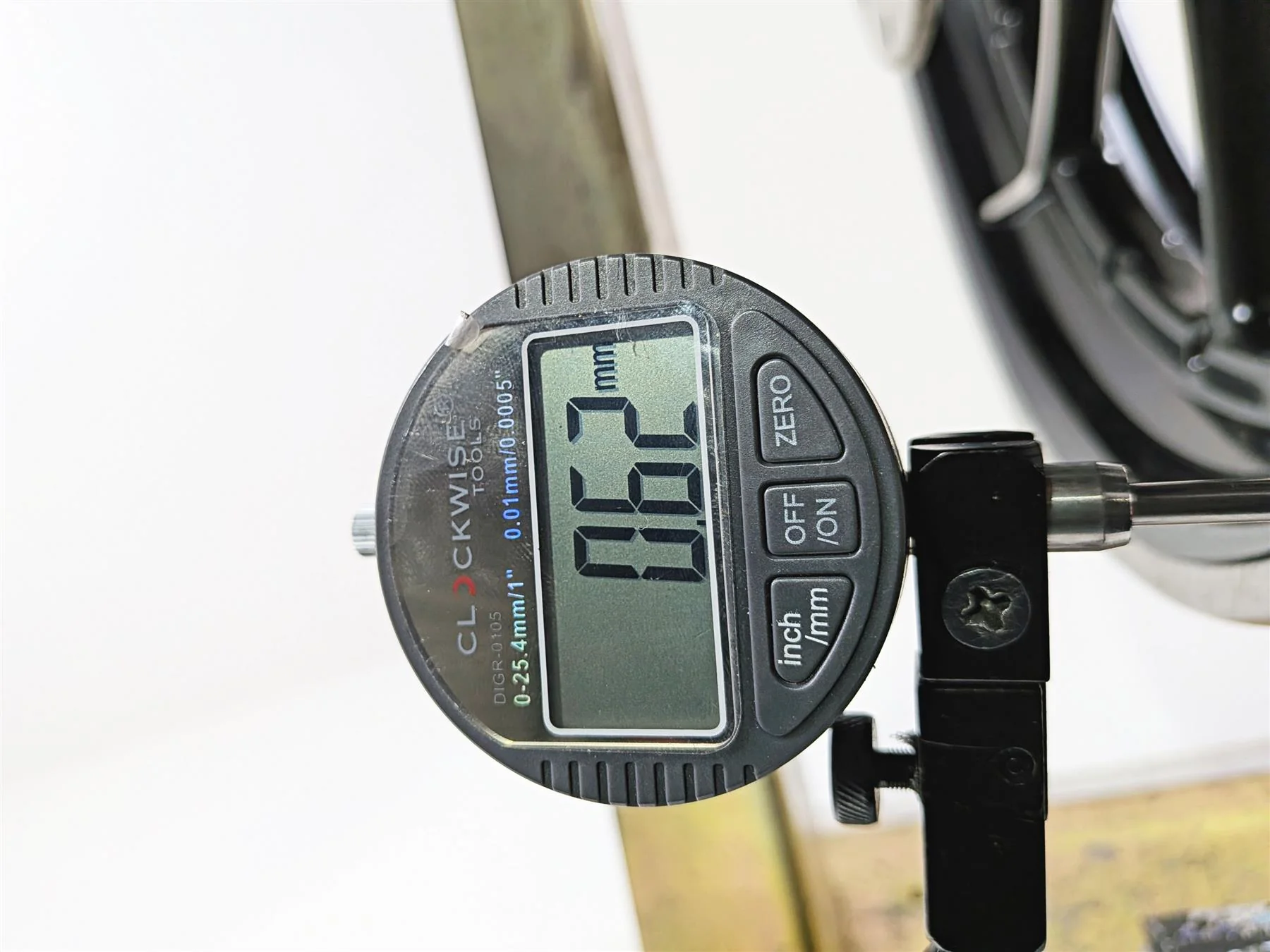2014 Harley FXSB Softail Breakout Straight 21x3.5 Front Wheel - Runout 43300210 - Image 2