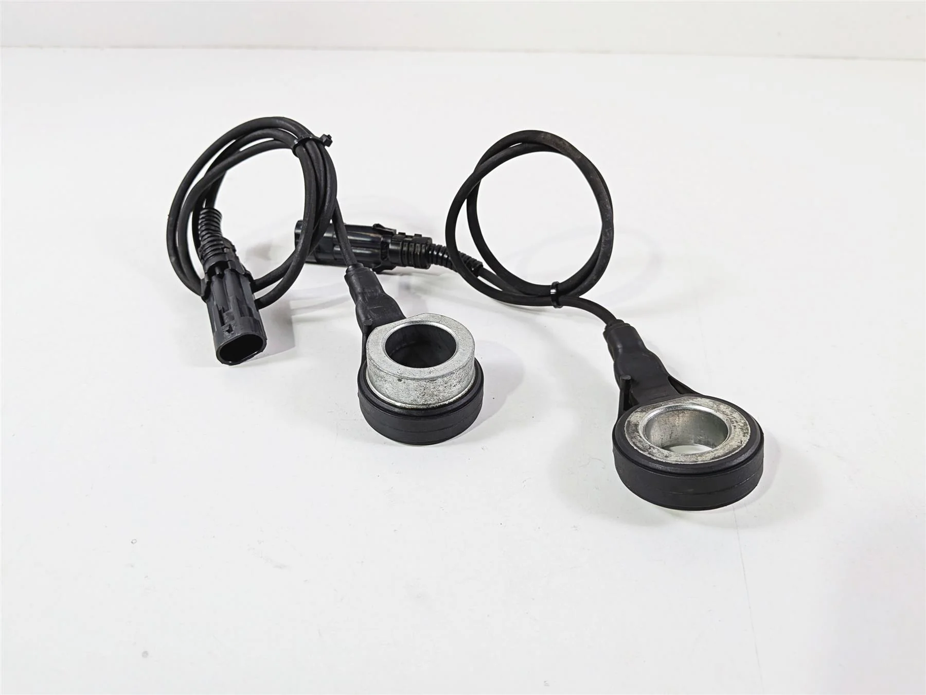 2014 Harley FXSB Softail Breakout Wheel Speed Abs Brake Sensor Set 40985-11 - Image 12