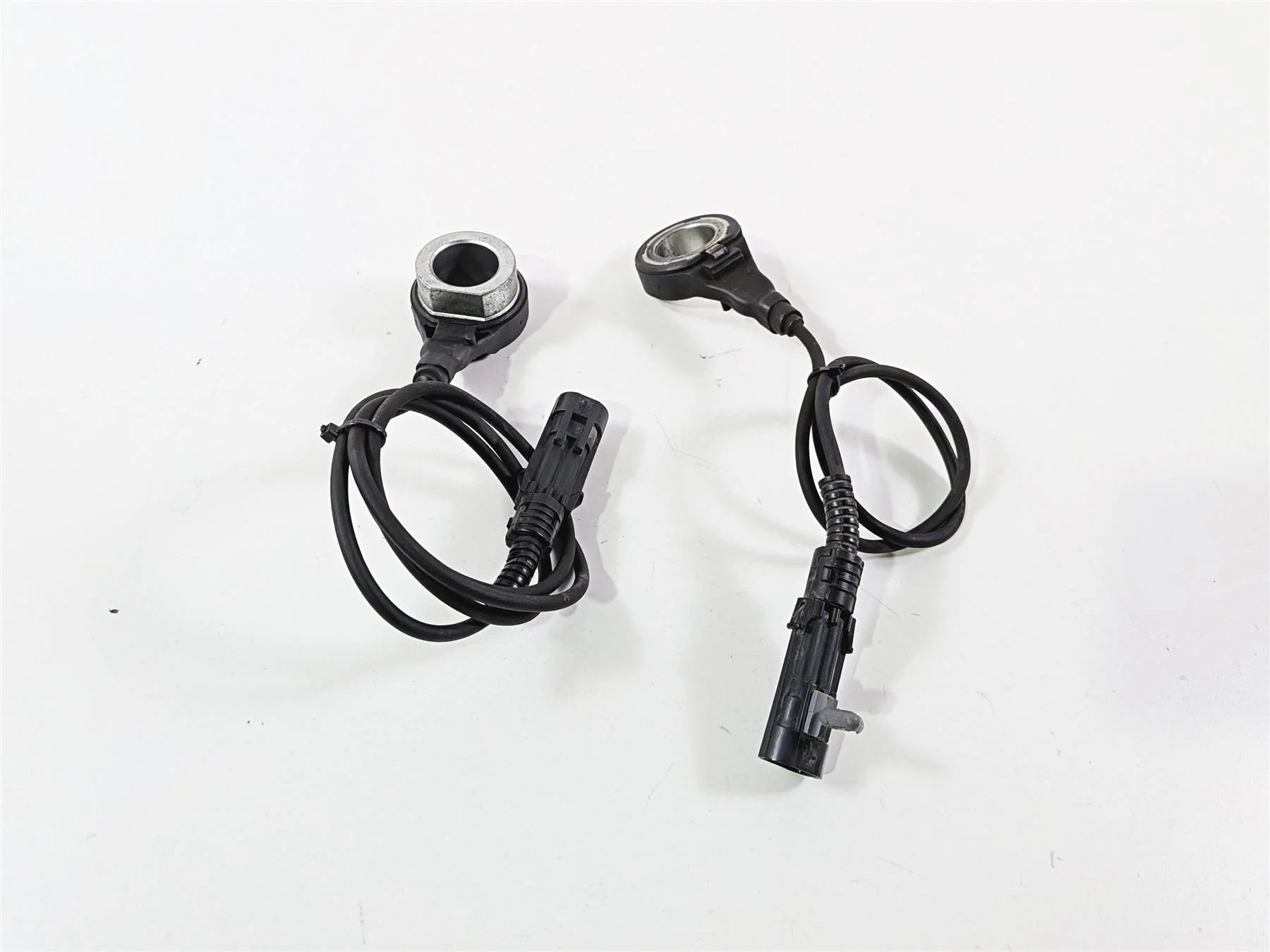 2014 Harley FXSB Softail Breakout Wheel Speed Abs Brake Sensor Set 40985-11 - Image 4