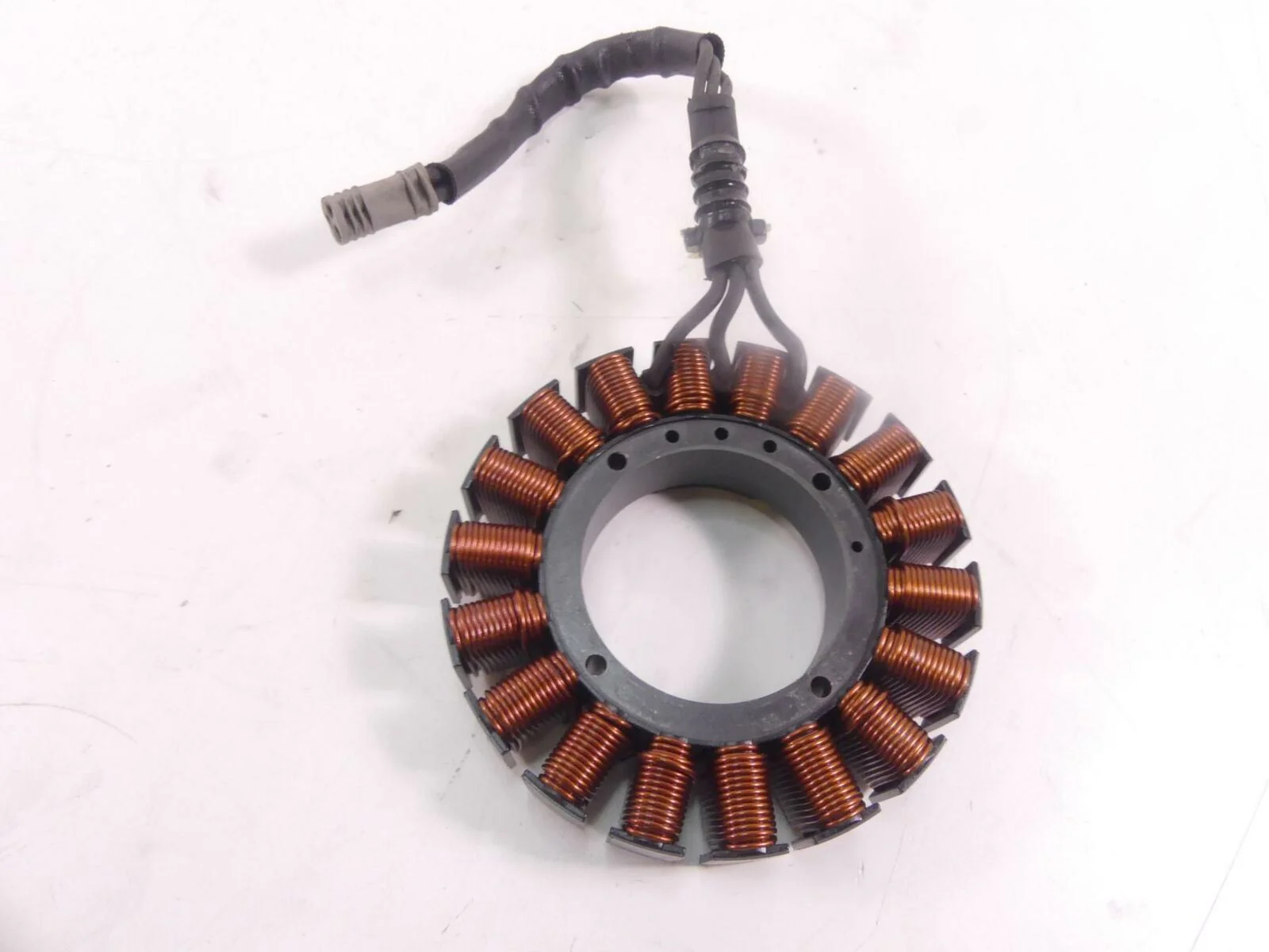 2014 Harley Touring FLHTCU Electra Glide Stator Alternator Generator 50A 29987-0 - Image 3