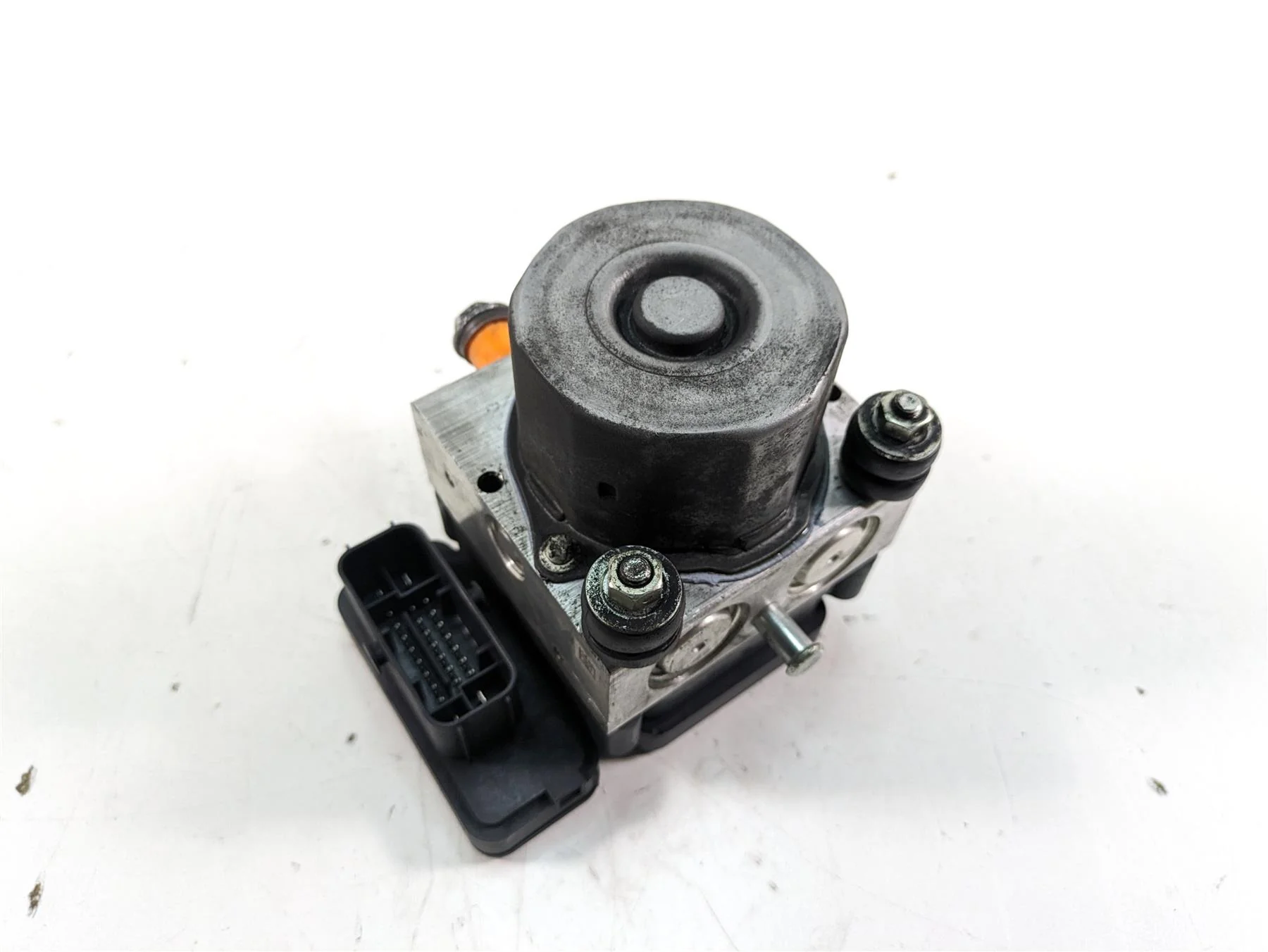 2014 Harley Touring FLHTK Electra Glide Abs Brake Pump Unit Module 41100013A - Image 8