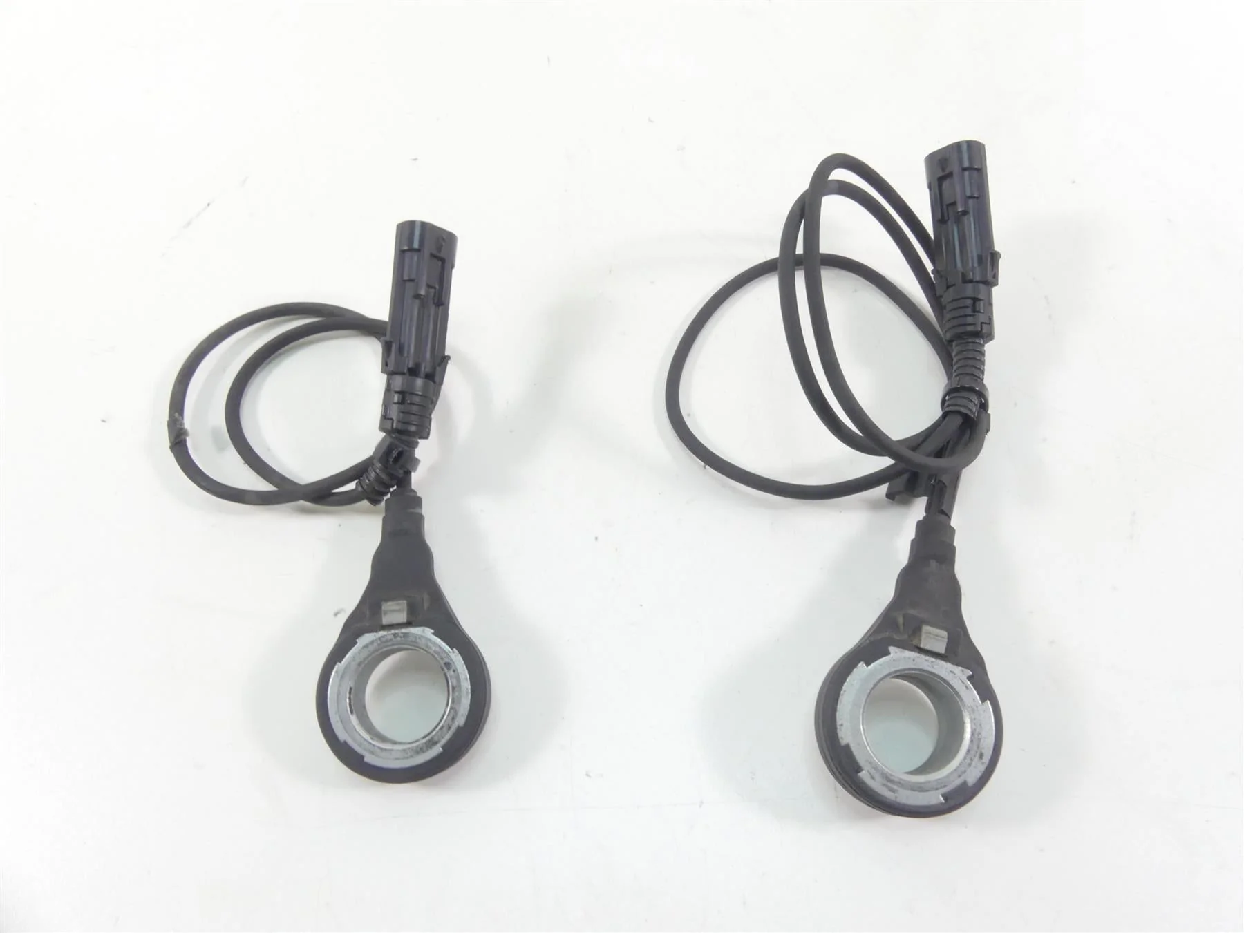 2014 Harley Touring FLHTK Electra Glide Abs Brake Wheel Speed Sensors 40615-08