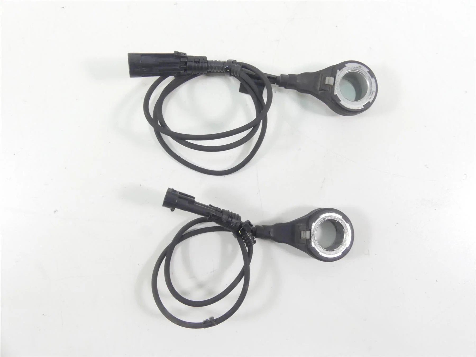 2014 Harley Touring FLHTK Electra Glide Abs Brake Wheel Speed Sensors 40615-08 - Image 10
