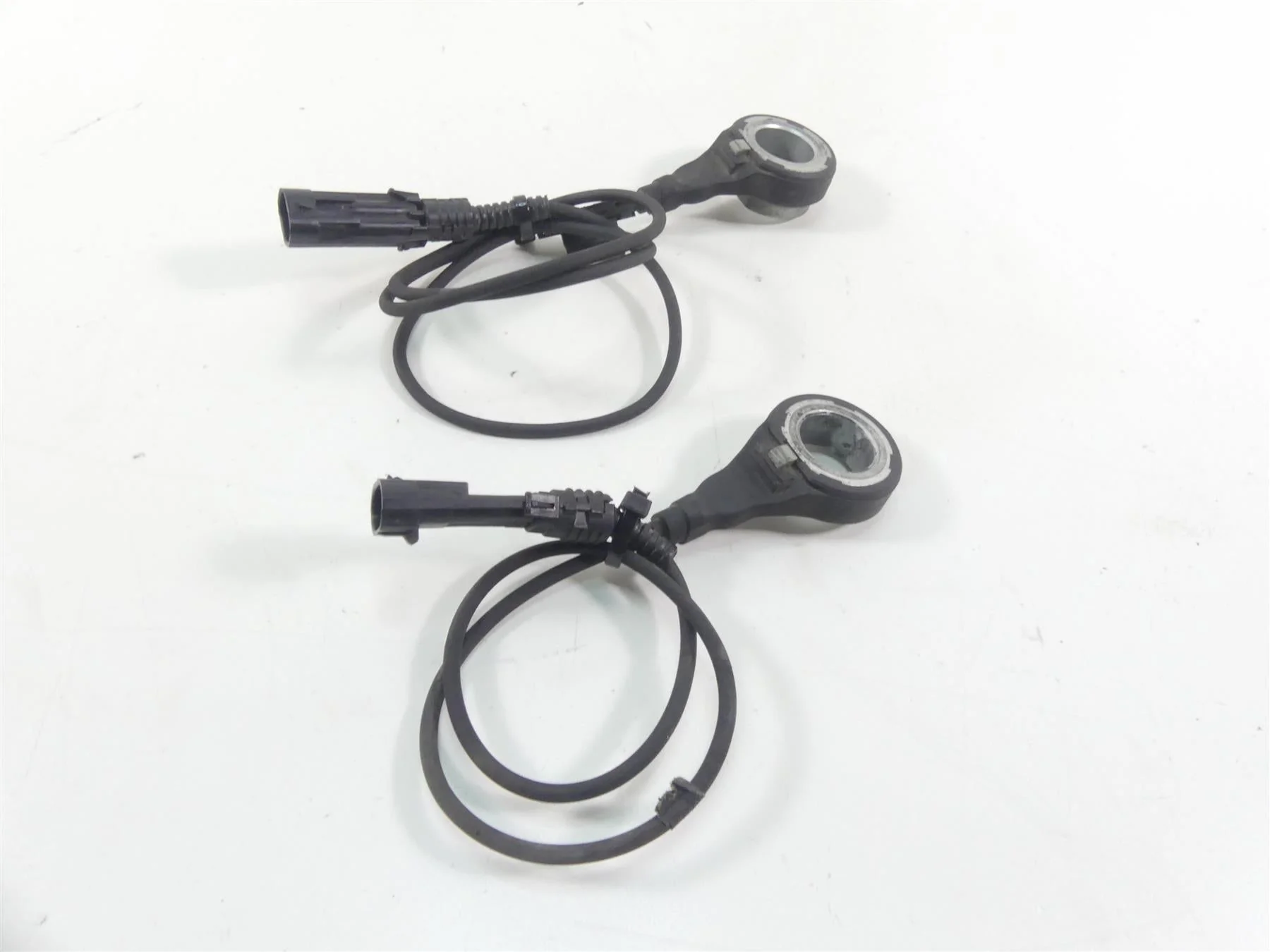 2014 Harley Touring FLHTK Electra Glide Abs Brake Wheel Speed Sensors 40615-08 - Image 7