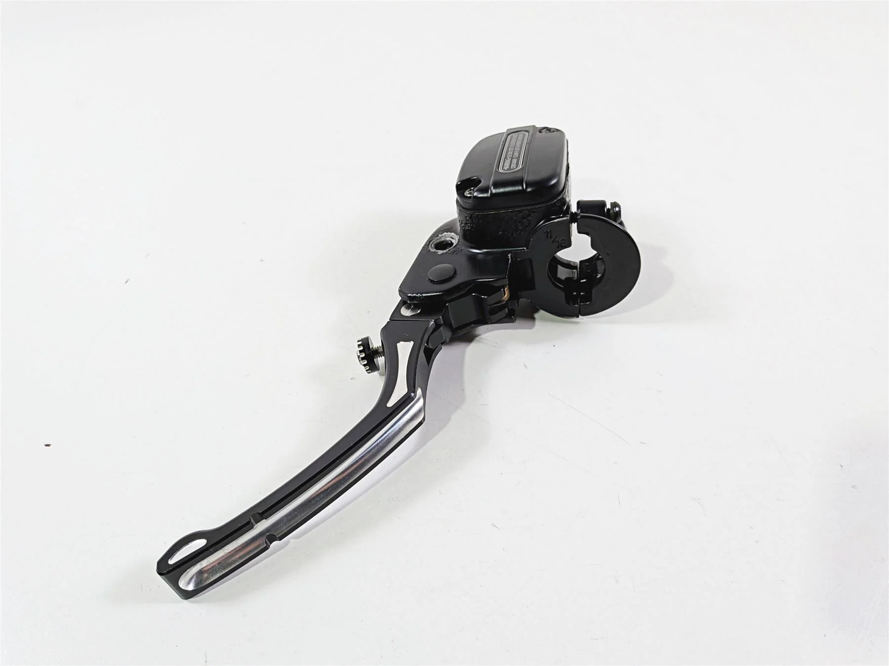 2014 Harley Touring FLHTK Electra Glide Clutch Master Cylinder 11/16" 36700056C - Image 3