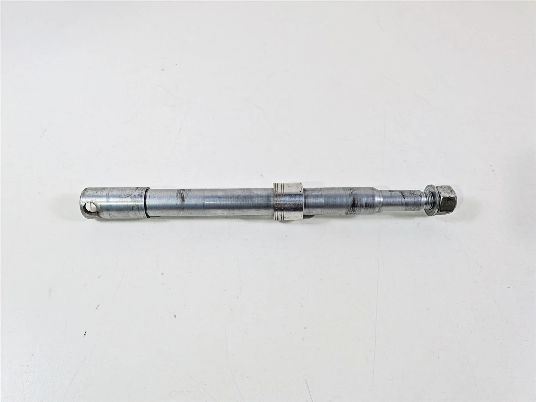 2014 Harley Touring FLHTK Electra Glide Front Axle Wheel Spindle 41547-07A