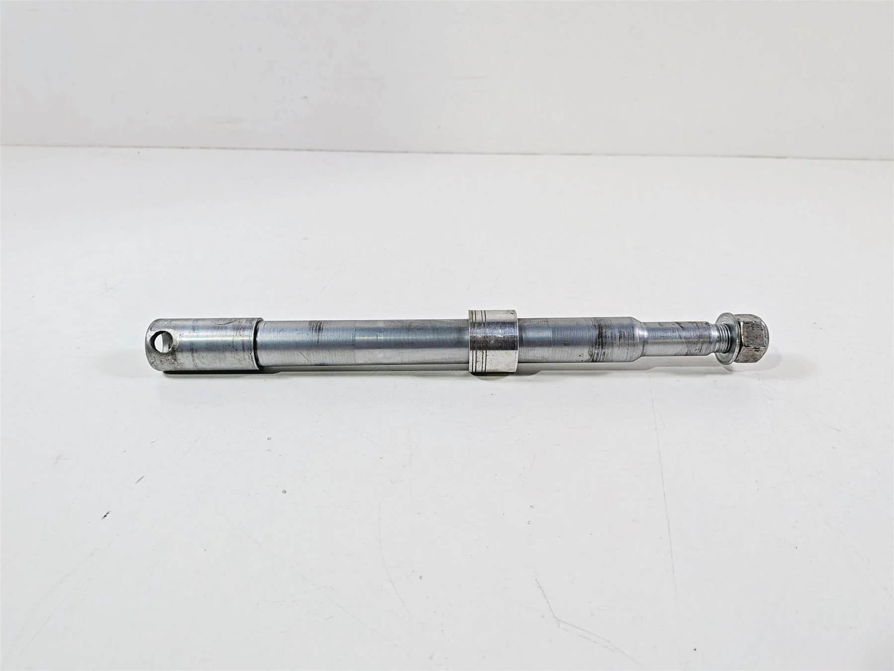 2014 Harley Touring FLHTK Electra Glide Front Axle Wheel Spindle 41547-07A - Image 2
