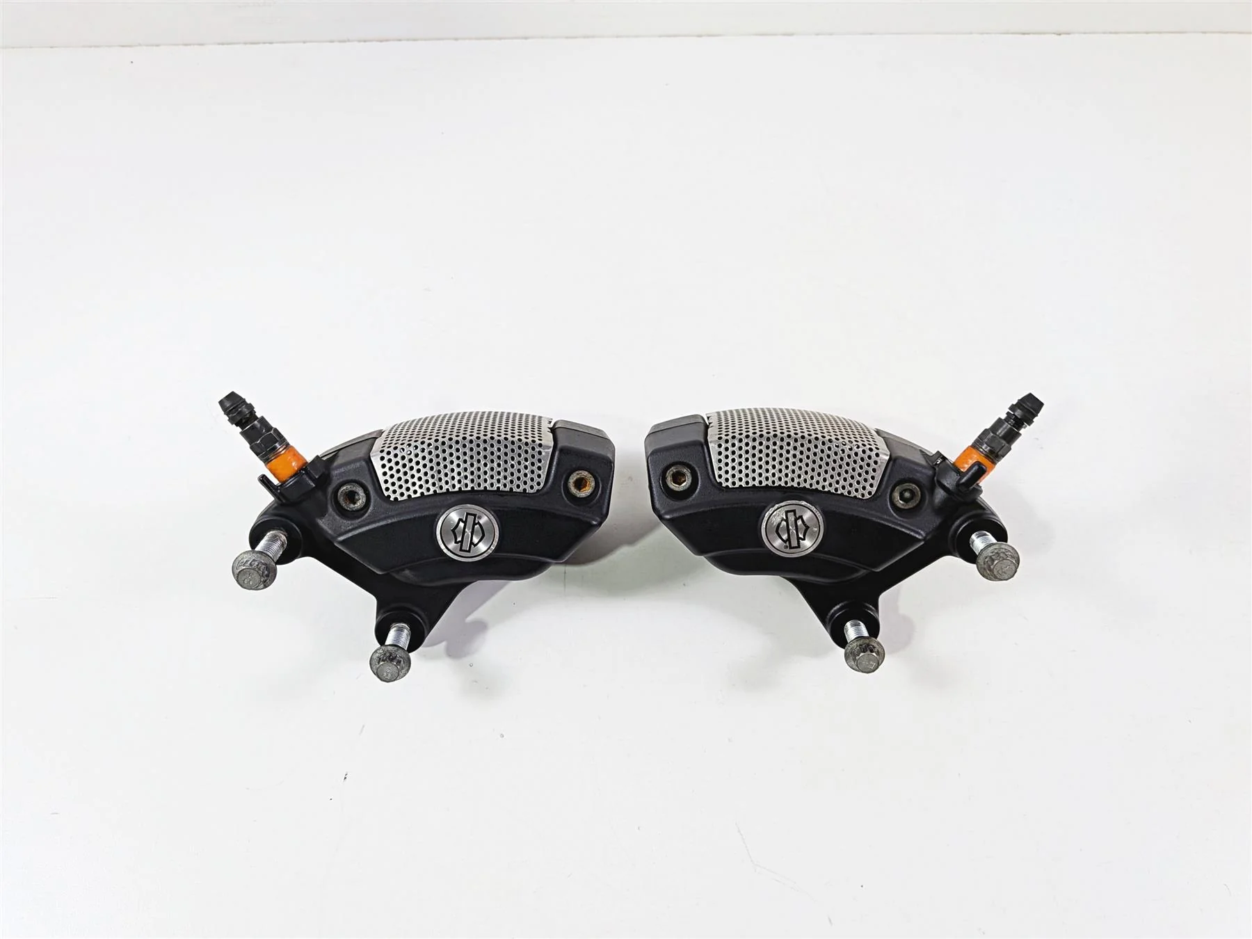 2014 Harley Touring FLHTK Electra Glide Front Brake Caliper Set 43027-08