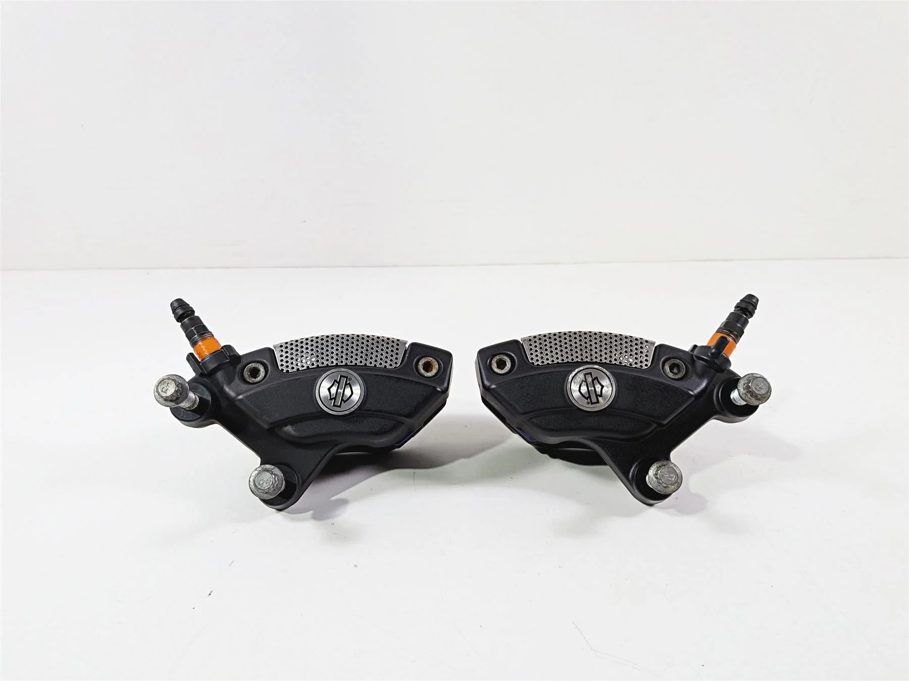 2014 Harley Touring FLHTK Electra Glide Front Brake Caliper Set 43027-08 - Image 2