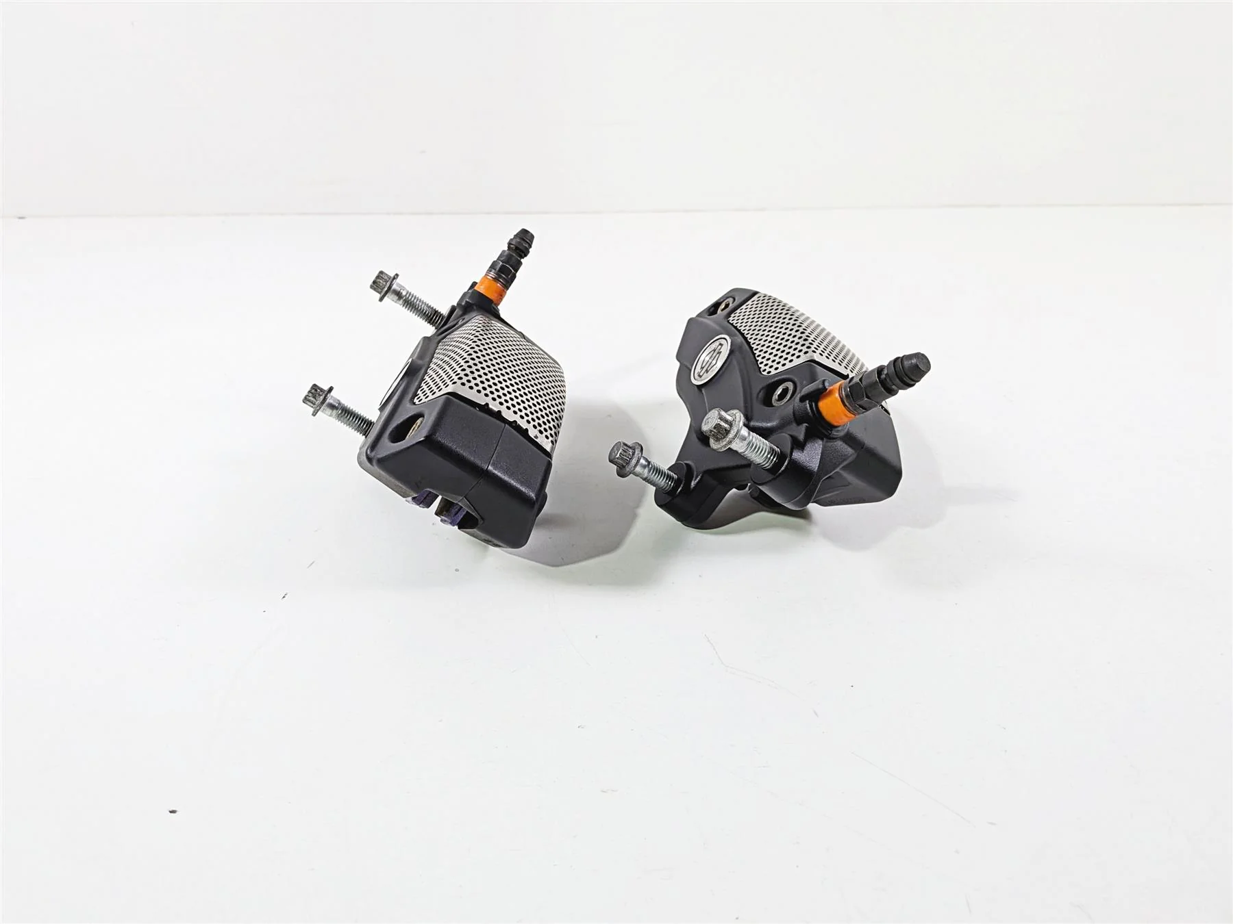 2014 Harley Touring FLHTK Electra Glide Front Brake Caliper Set 43027-08 - Image 5