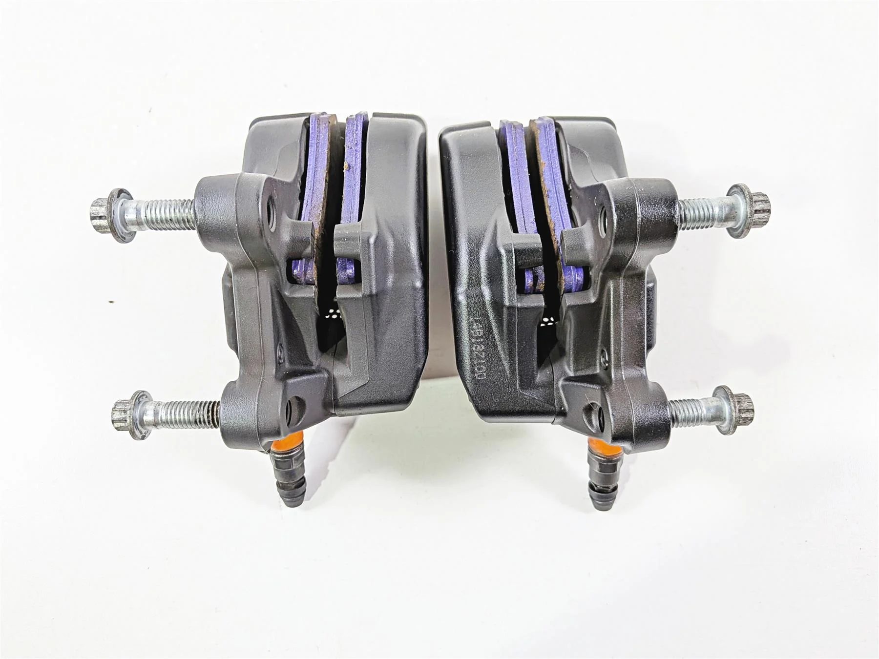 2014 Harley Touring FLHTK Electra Glide Front Brake Caliper Set 43027-08 - Image 7