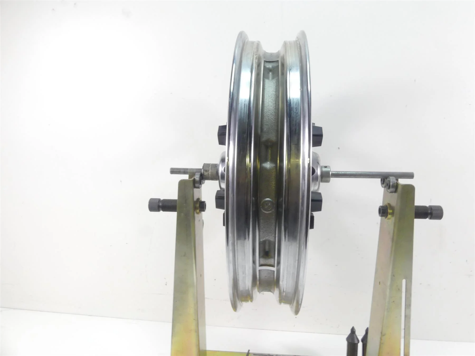 2014 Harley Touring FLHTK Electra Glide Front Impeller Wheel Rim 17x3 43300386 - Image 7