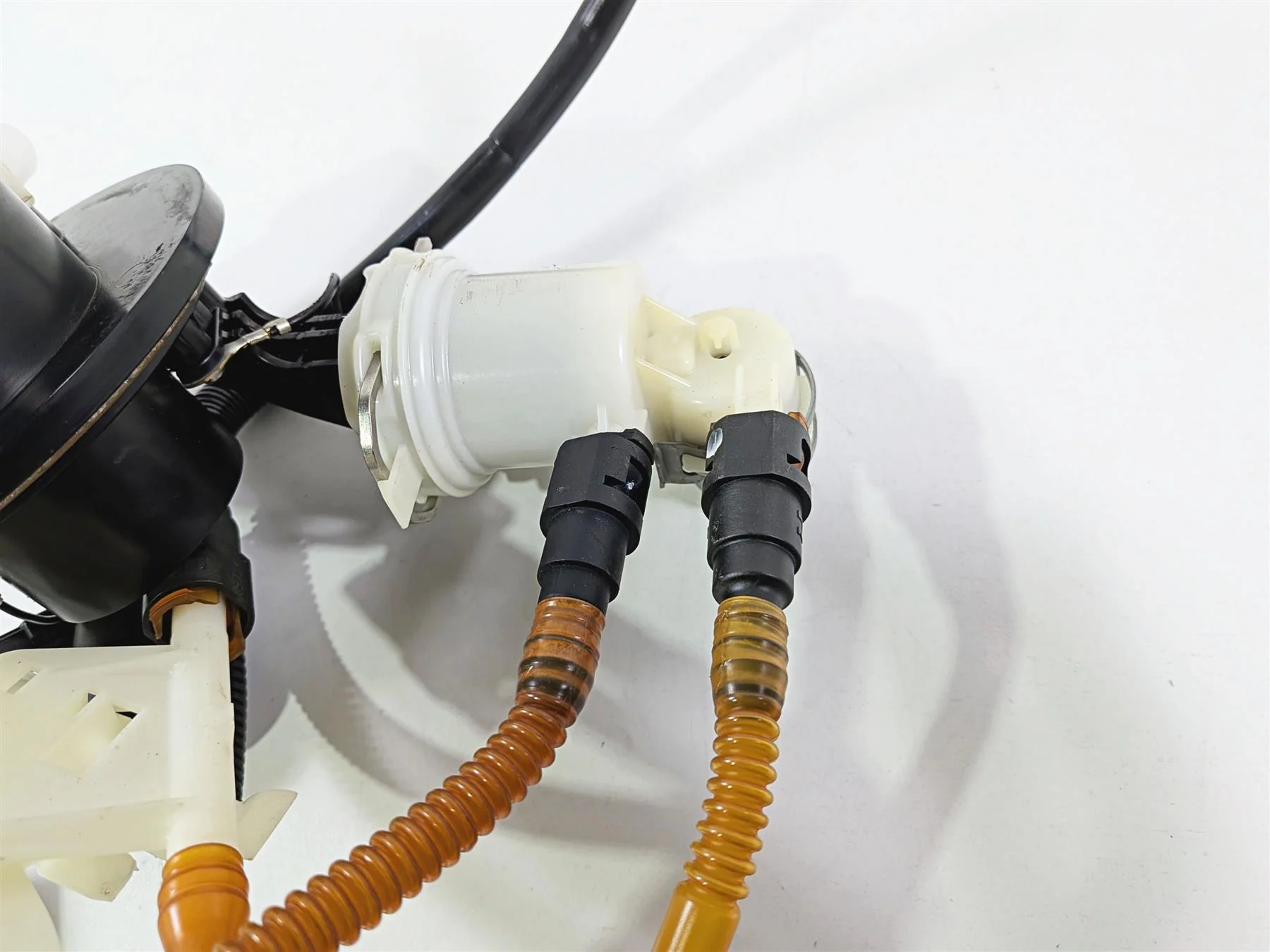 2014 Harley Touring FLHTK Electra Glide Fuel Gas Petrol Pump - Tested 75069-08C - Image 12