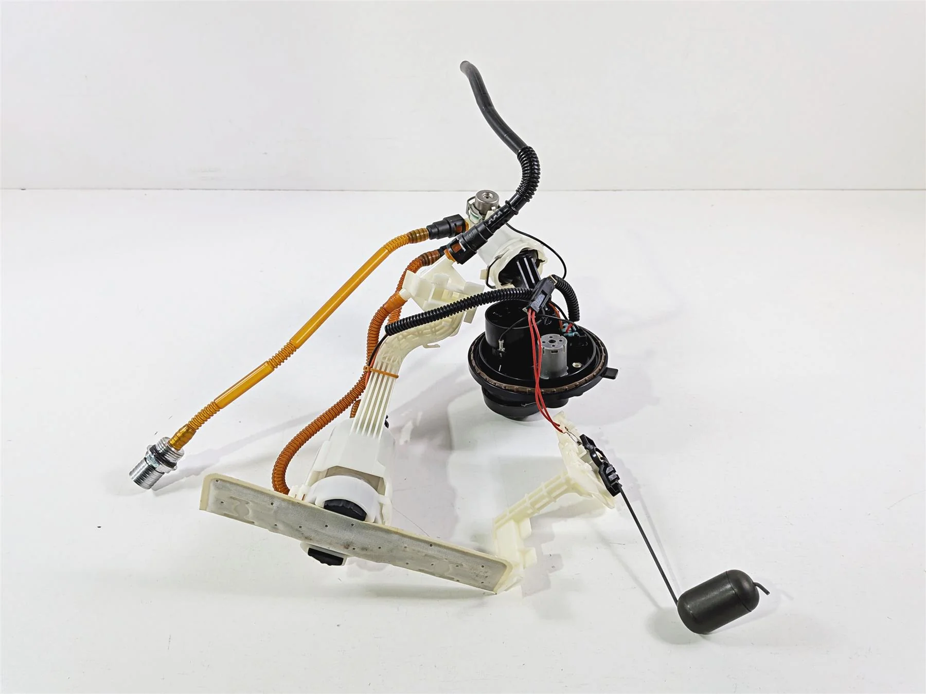 2014 Harley Touring FLHTK Electra Glide Fuel Gas Petrol Pump - Tested 75069-08C - Image 6