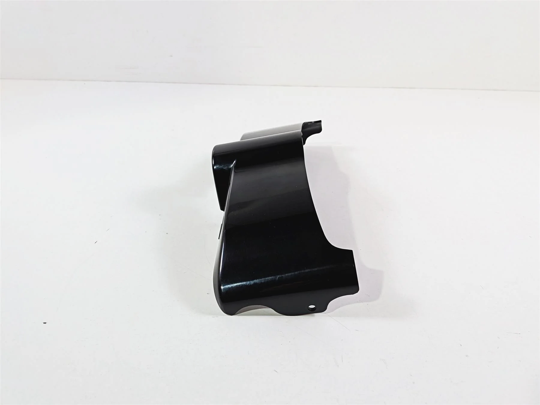 2014 Harley Touring FLHTK Electra Glide Ignition Switch Cover 70900137 - Image 5