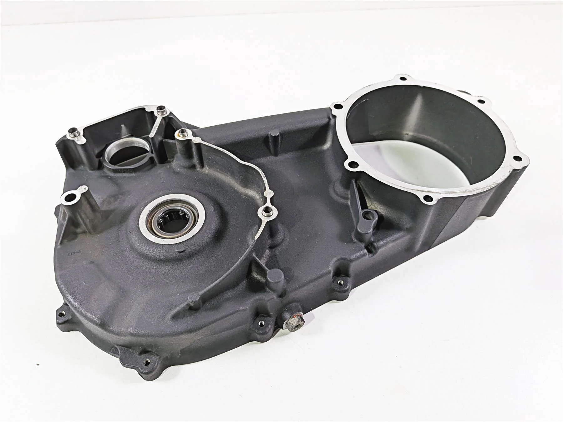 2014 Harley Touring FLHTK Electra Glide Inner Primary Clutch Cover 60677-07A - Image 12