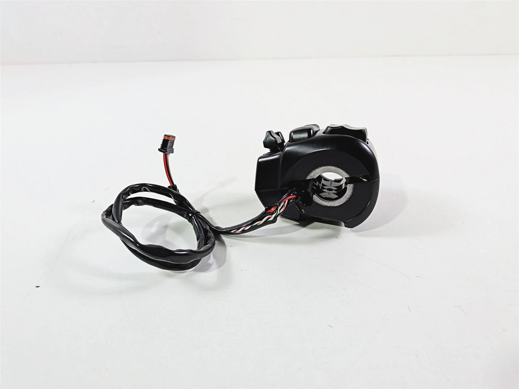 2014 Harley Touring FLHTK Electra Glide Left Hand Cruise Control Switch 71500128 - Image 7
