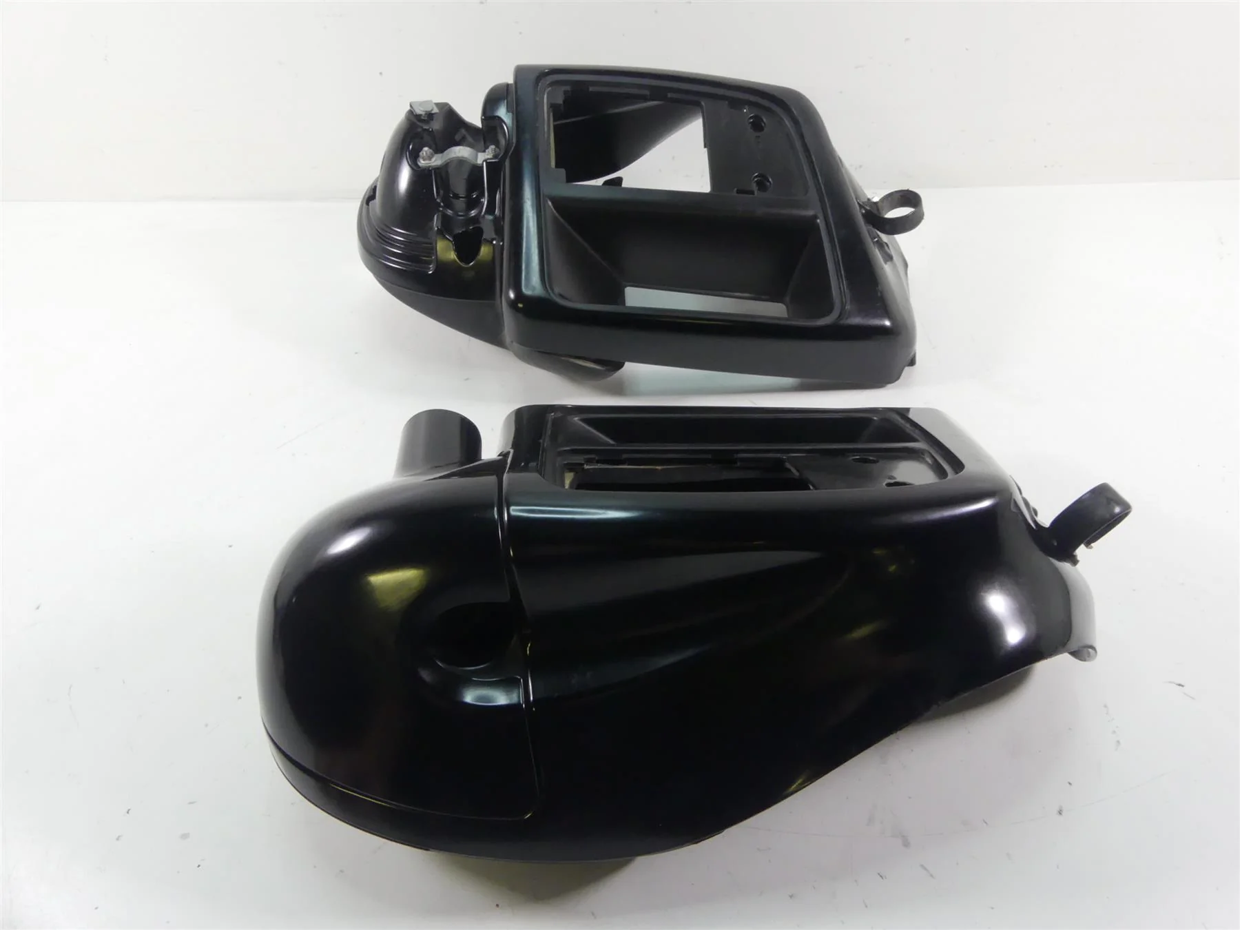 2014 Harley Touring FLHTK Electra Glide Lower Leg Fairing Cover Set 57100112 - Image 10