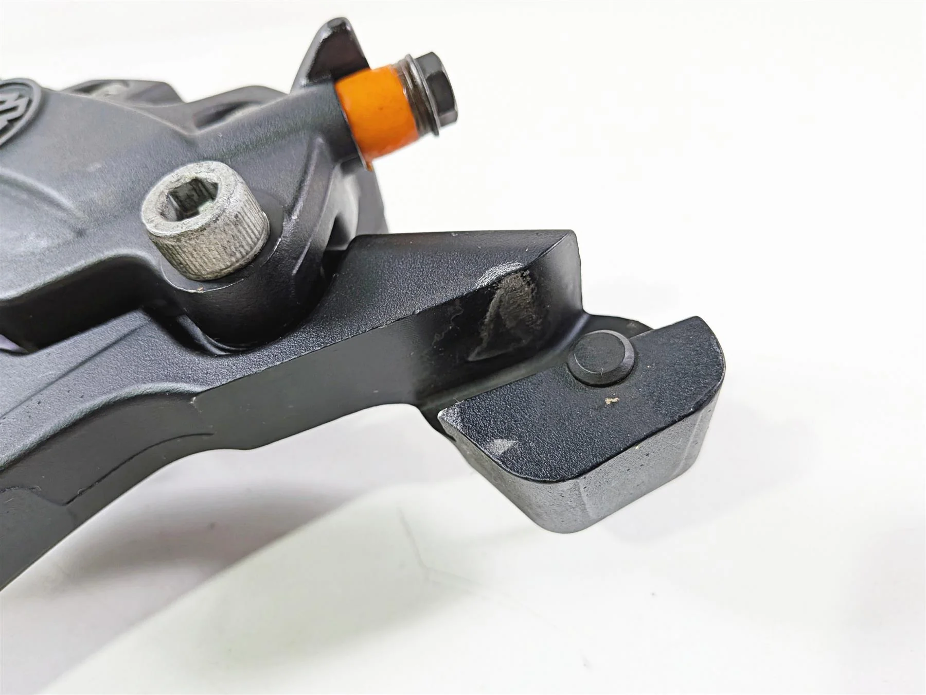 2014 Harley Touring FLHTK Electra Glide Rear Brake Caliper & Bracket 44080-08C - Image 12