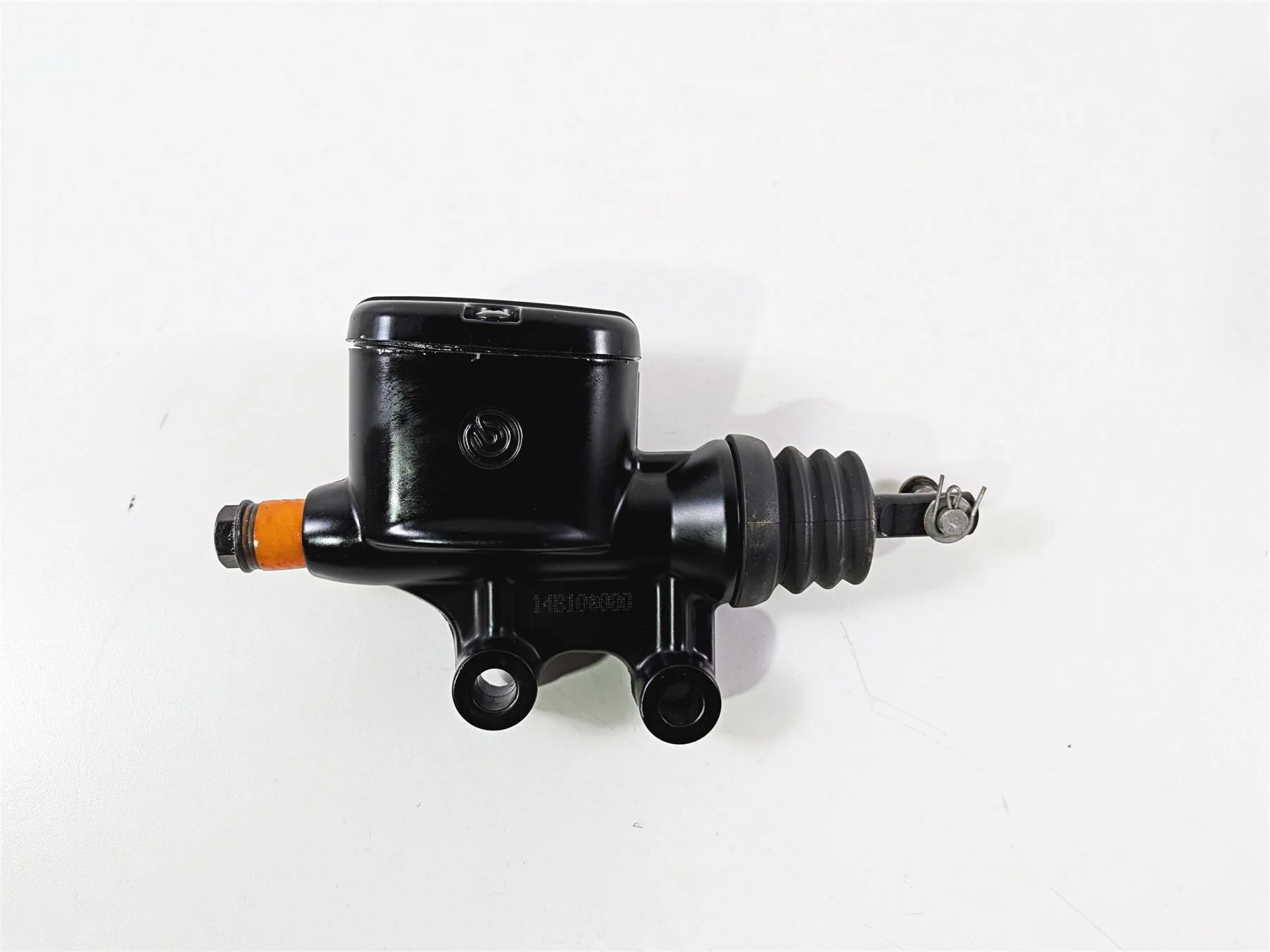 2014 Harley Touring FLHTK Electra Glide Rear Brake Master Cylinder 41700028A