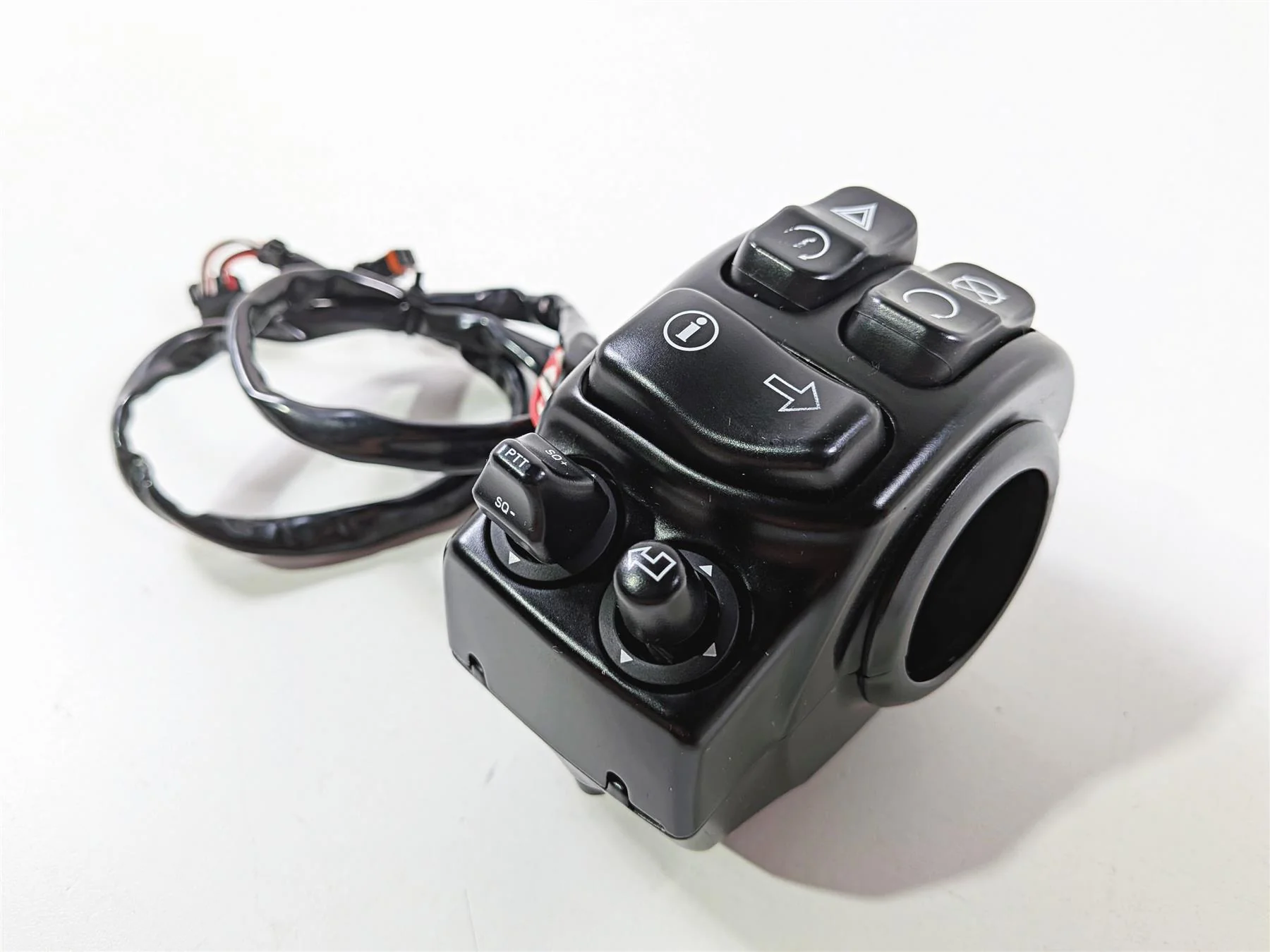 2014 Harley Touring FLHTK Electra Glide Right Hand Ptt Control Switch 71500130C - Image 10