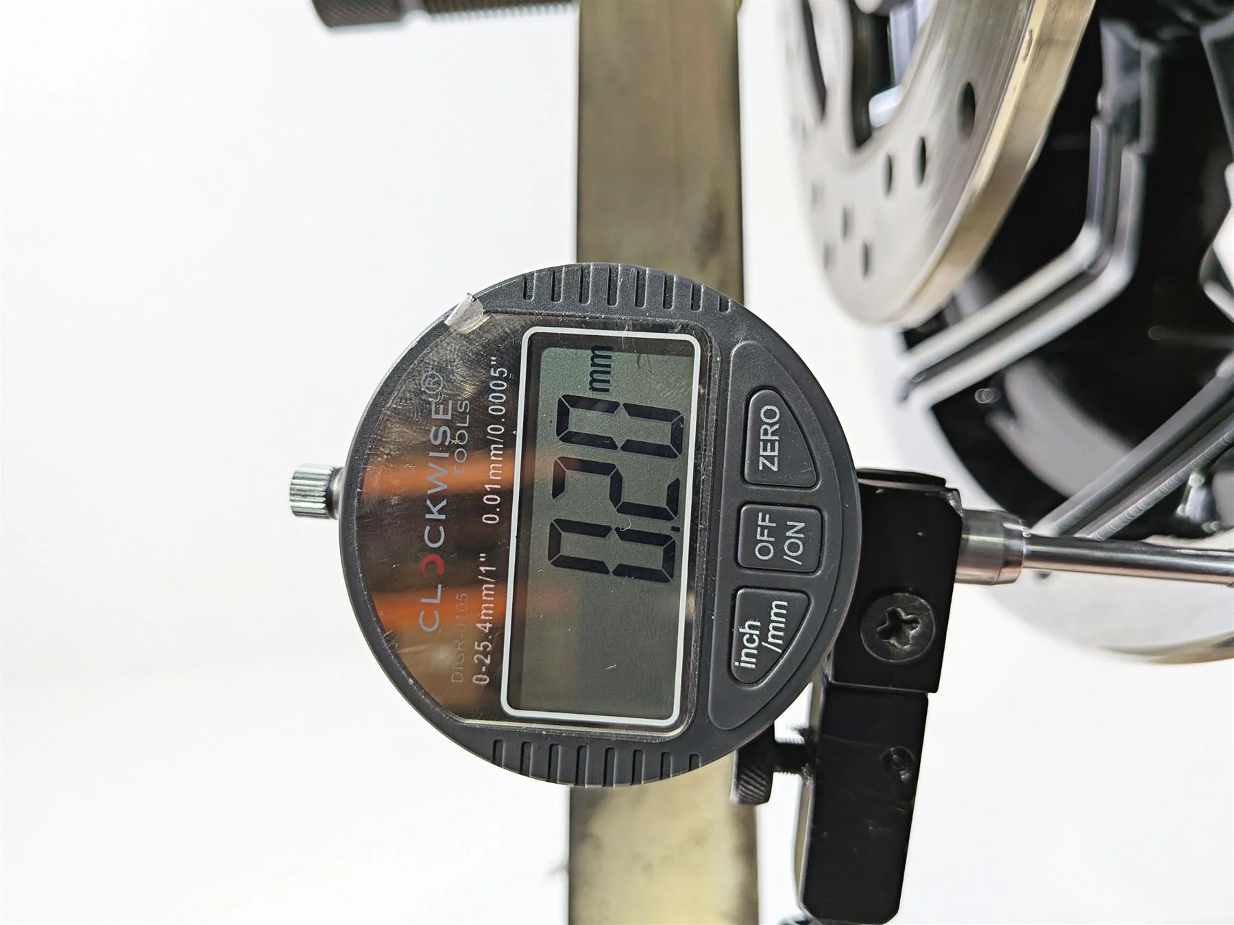2014 Harley Touring FLHTK Electra Glide Straight 16x5 Rear Wheel 10 Sp 40900391 - Image 2