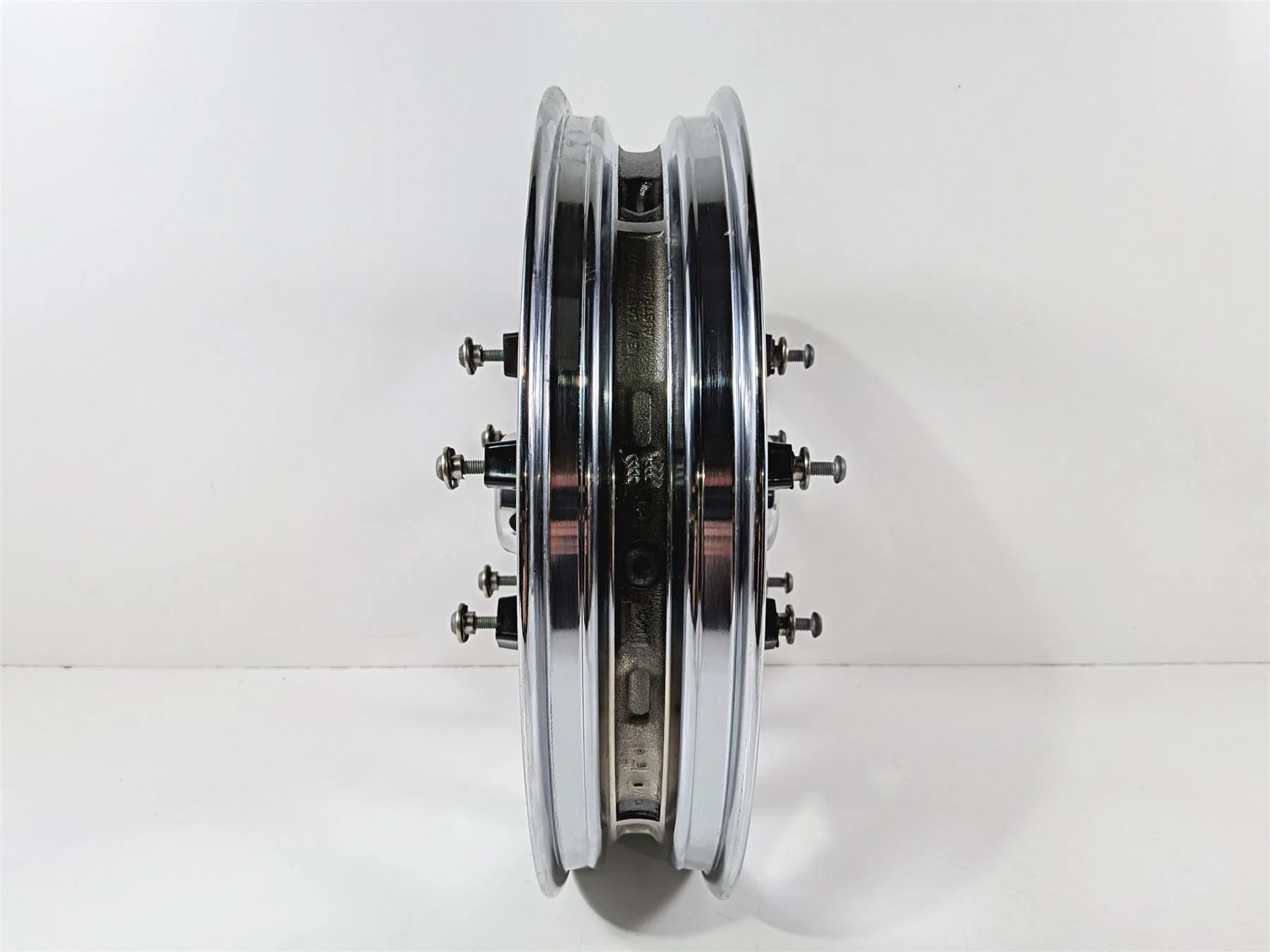 2014 Harley Touring FLHTK Electra Glide Straight 17x3 Front Wheel 10 Sp 43300386 - Image 4