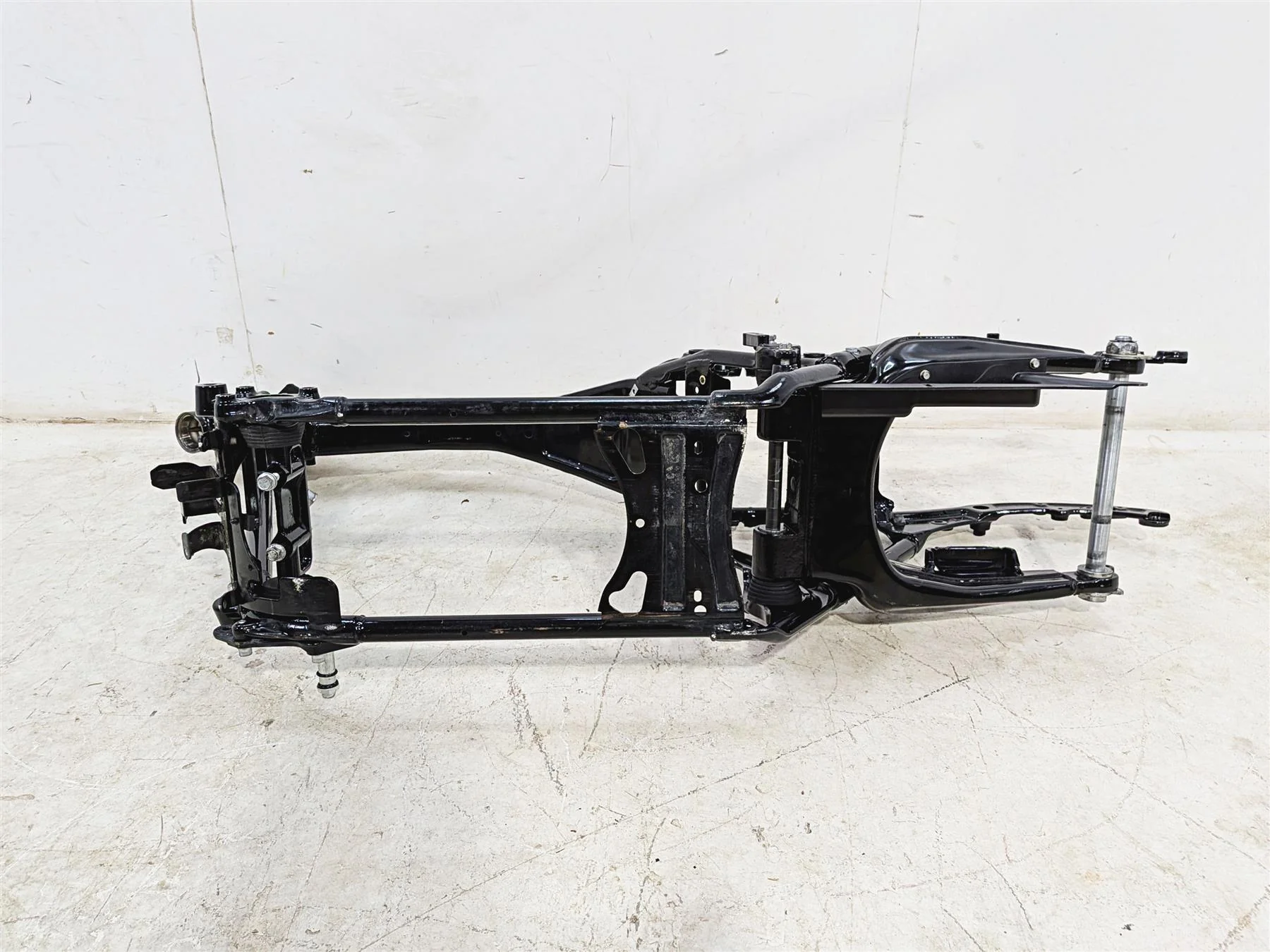 2014 Harley Touring FLHTK Electra Glide Straight Frame Subframe With Clean Louisiana Title 47900-14BHP - Image 11