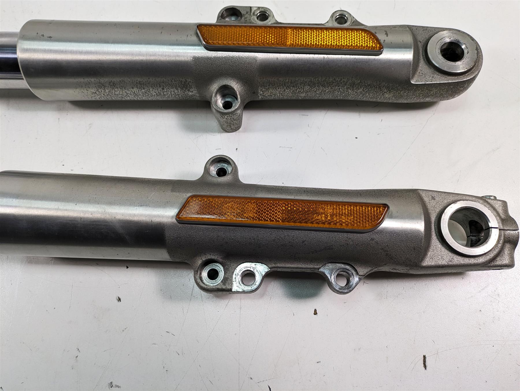 2014 Harley Touring FLHTK Electra Glide Straight Front Fork Set 49mm 45400021 - Image 11