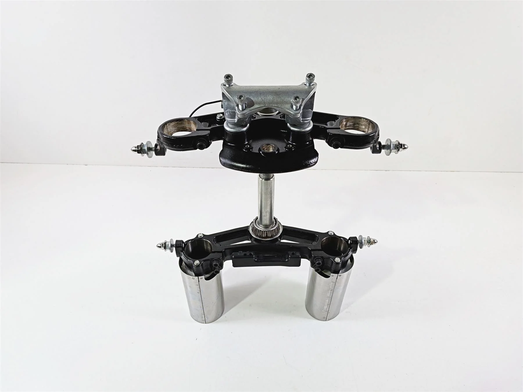 2014 Harley Touring FLHTK Electra Glide Upper Lower Triple Tree 49mm 45900024