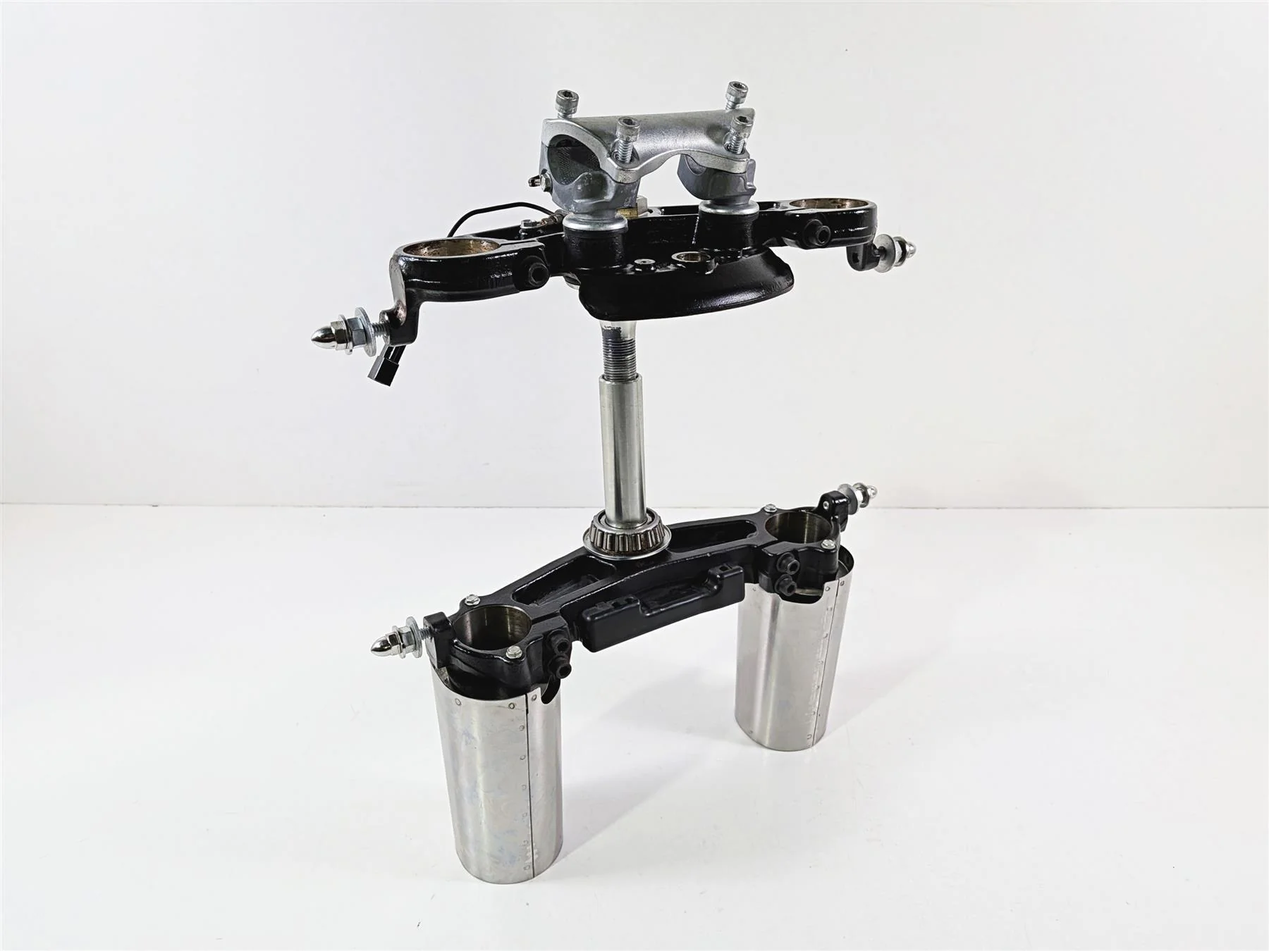 2014 Harley Touring FLHTK Electra Glide Upper Lower Triple Tree 49mm 45900024 - Image 15