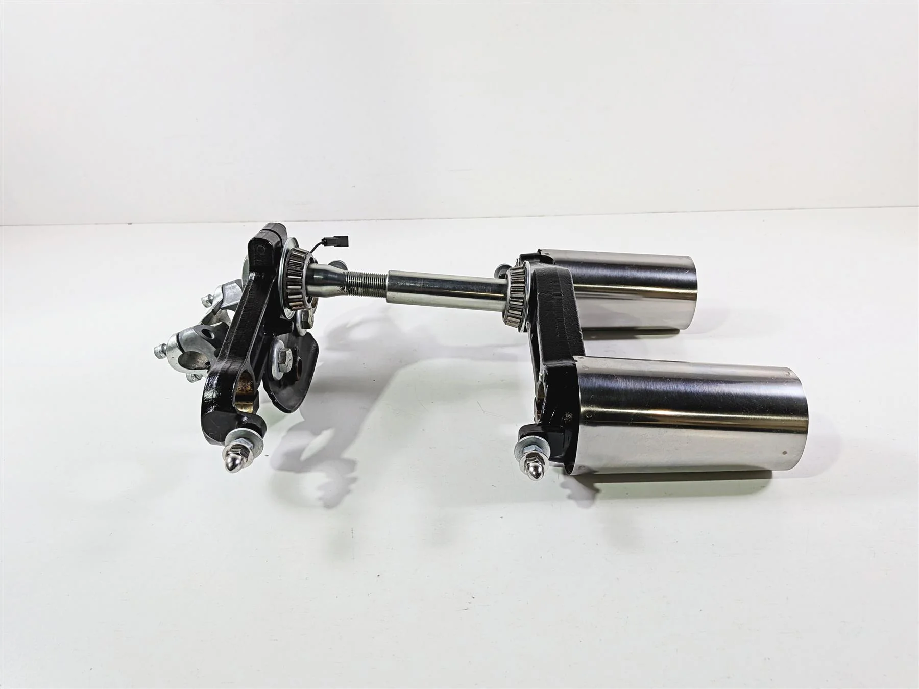 2014 Harley Touring FLHTK Electra Glide Upper Lower Triple Tree 49mm 45900024 - Image 9