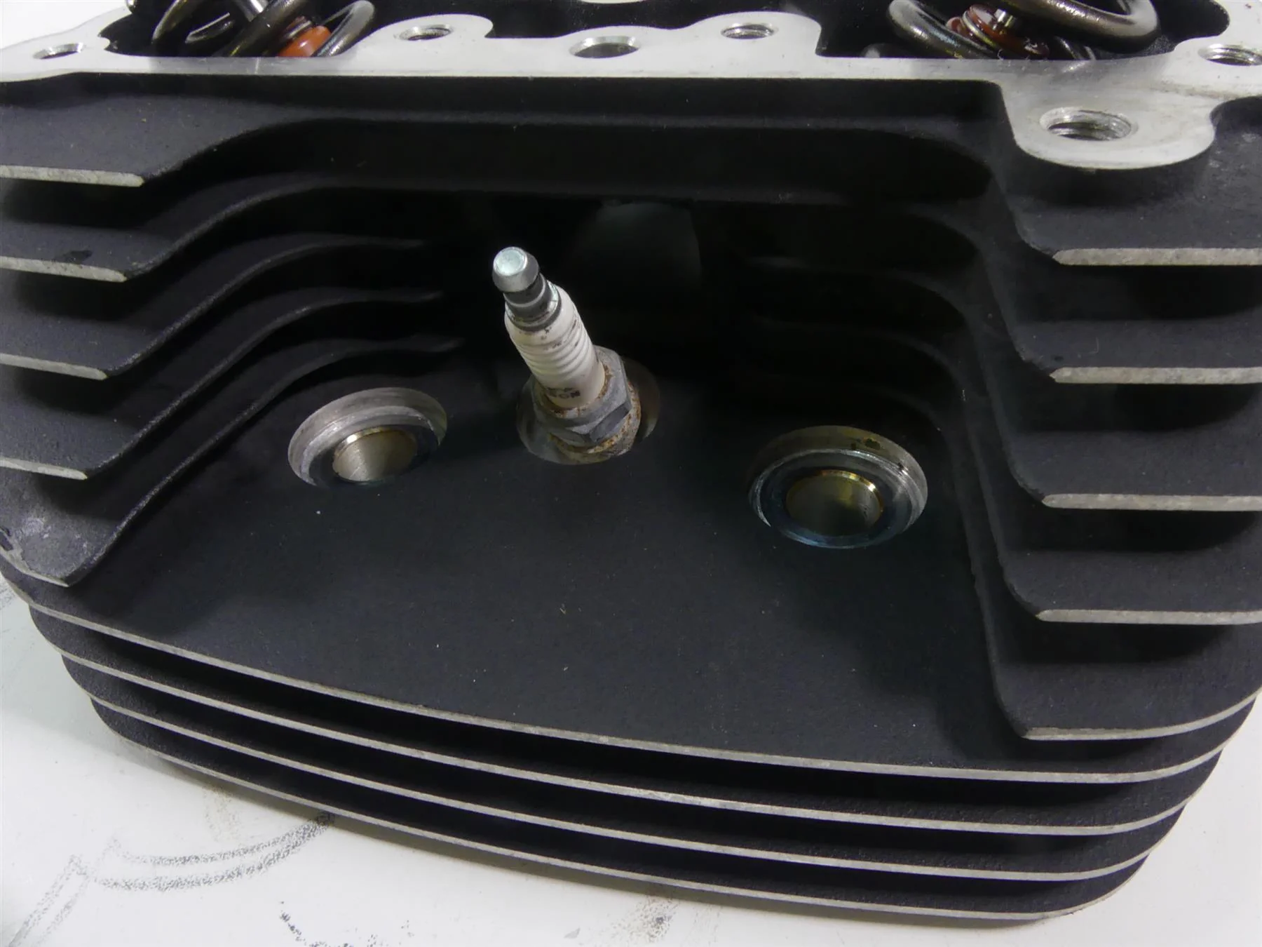 2014 Harley Touring FLHX Street Glide Front 103ci Cylinder Head - Read 17192-06 - Image 12
