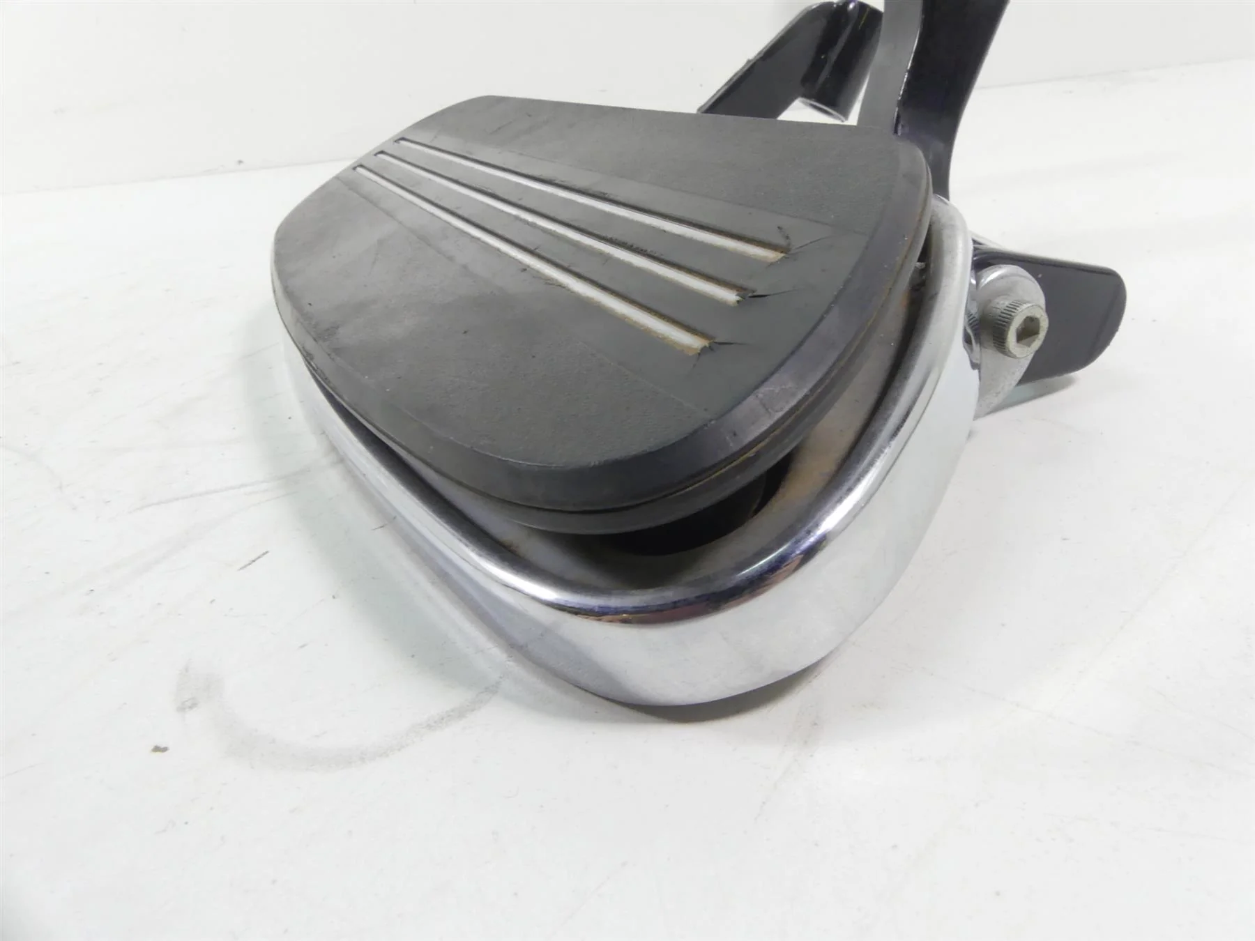 2014 Harley Touring FLHX Street Glide Left Front Rider Floor Board  50622-09A - Image 7