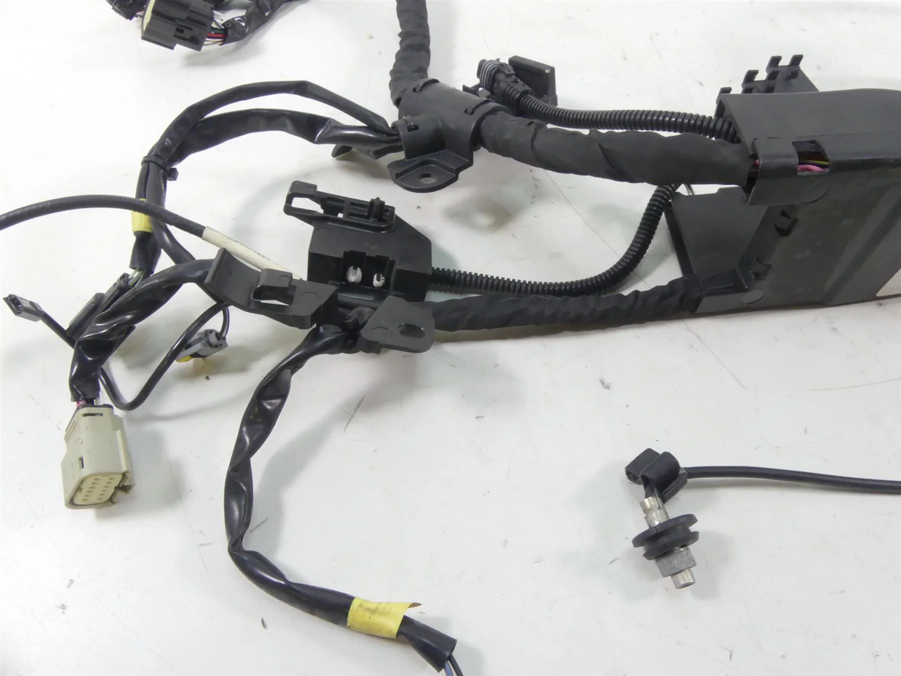 2014 Harley Touring FLHX Street Glide Main Wiring Harness Loom Abs 69200116 - Image 8
