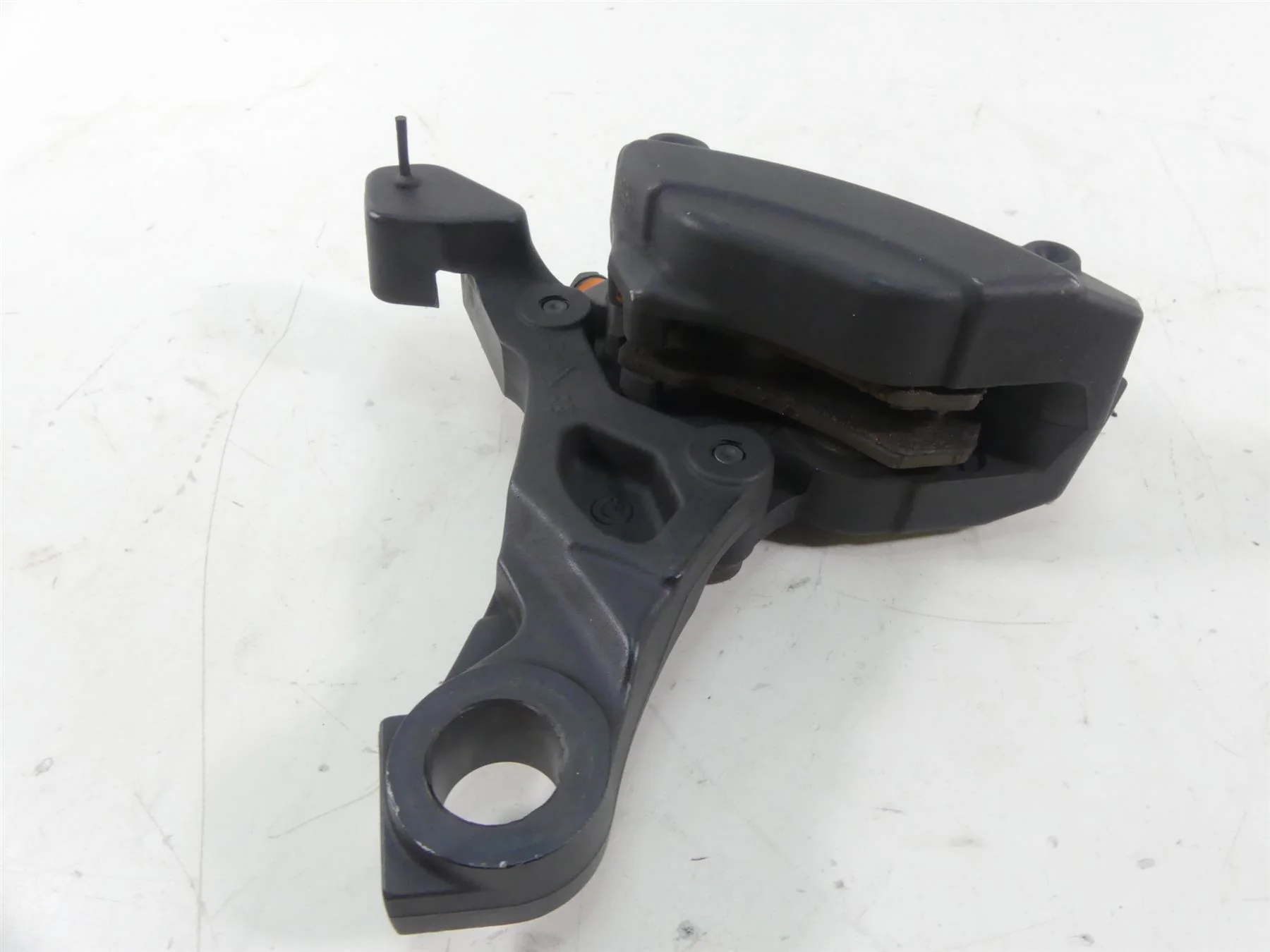 2014 Harley Touring FLHX Street Glide Rear Brembo Brake Caliper + Mount 44080-08 - Image 5
