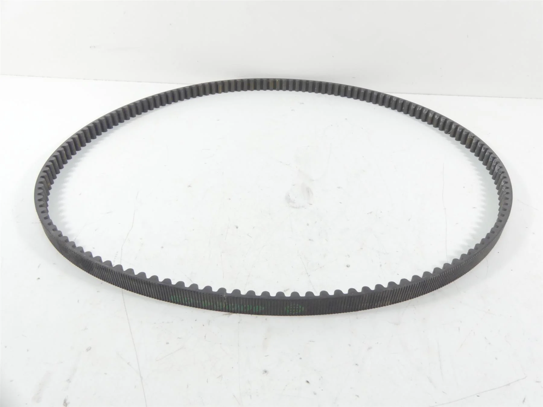 2014 Harley Touring FLHX Street Glide Rear Main Drive Belt 140T 1" 40024-09 - Image 2